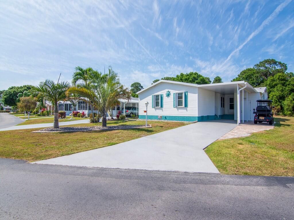 Photo of 288 W Old Key Place W, Fort Pierce, FL 34982 (MLS # R10975737)