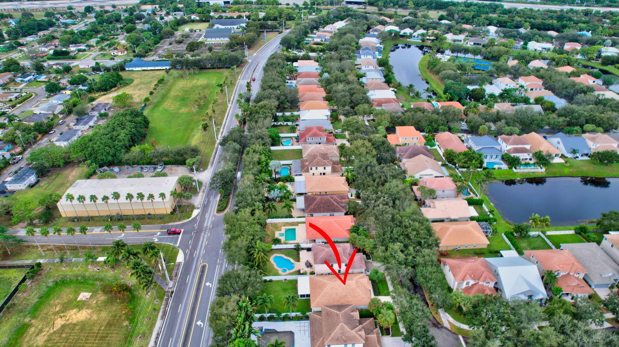 DELRAY LAKES - Residential