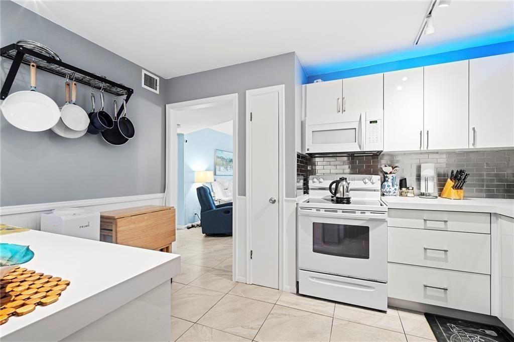 Castle Gardens - Residential