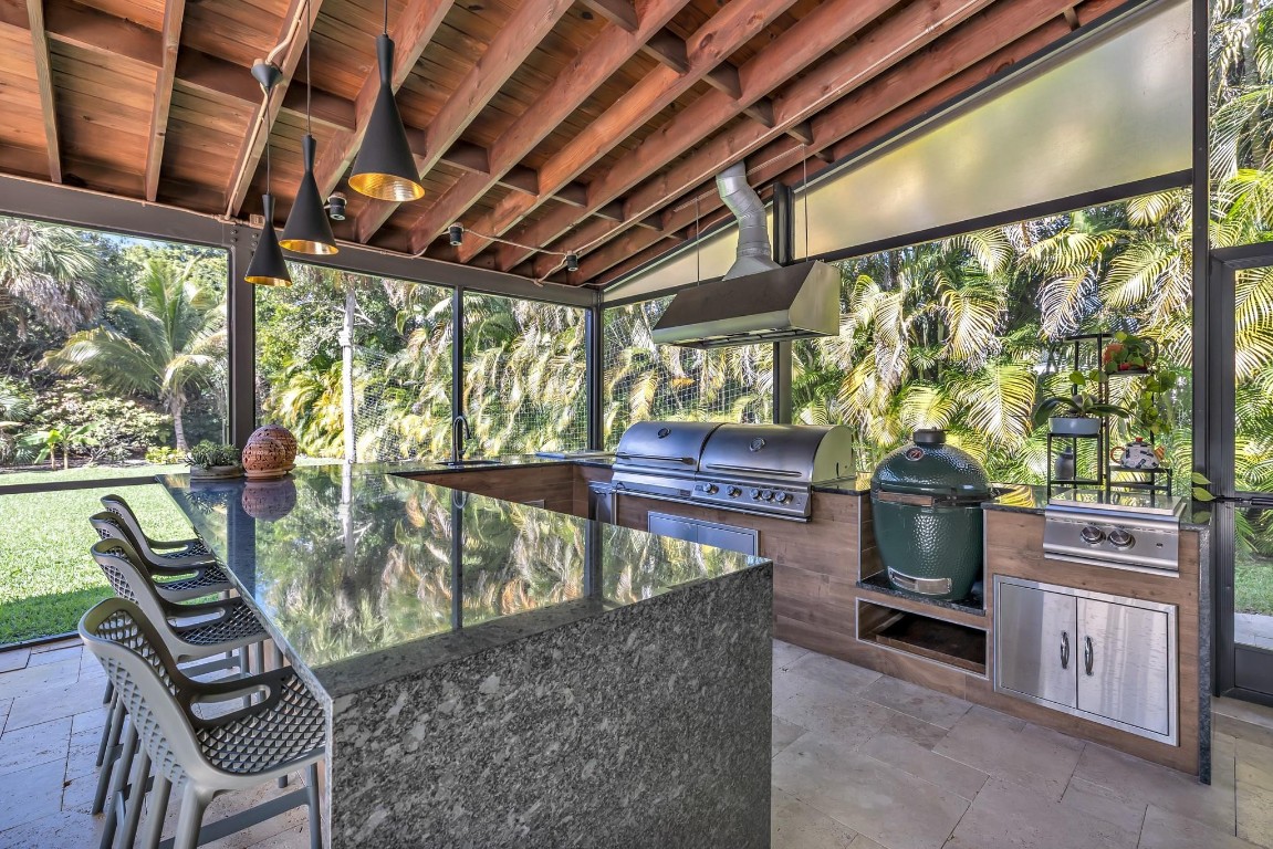 Pinehurst Woods 166-14 B - Residential