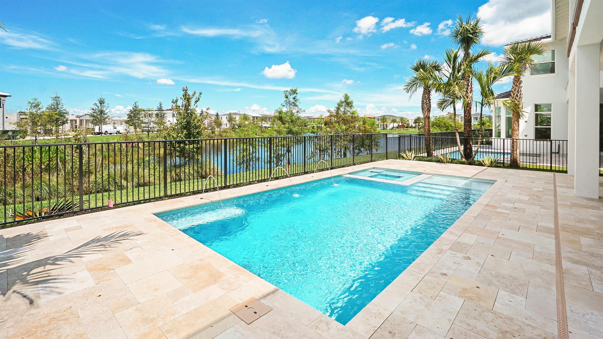 ALTON NEIGHBORHOOD - Residential