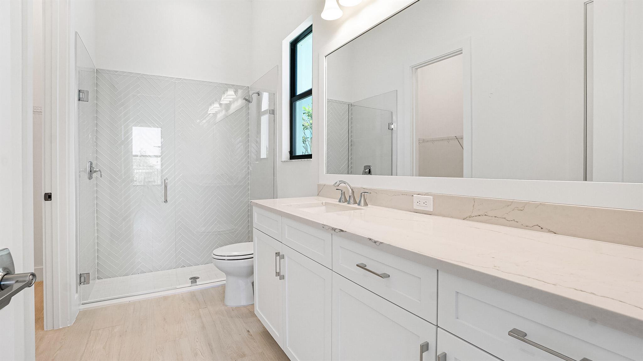 ALTON NEIGHBORHOOD - Residential