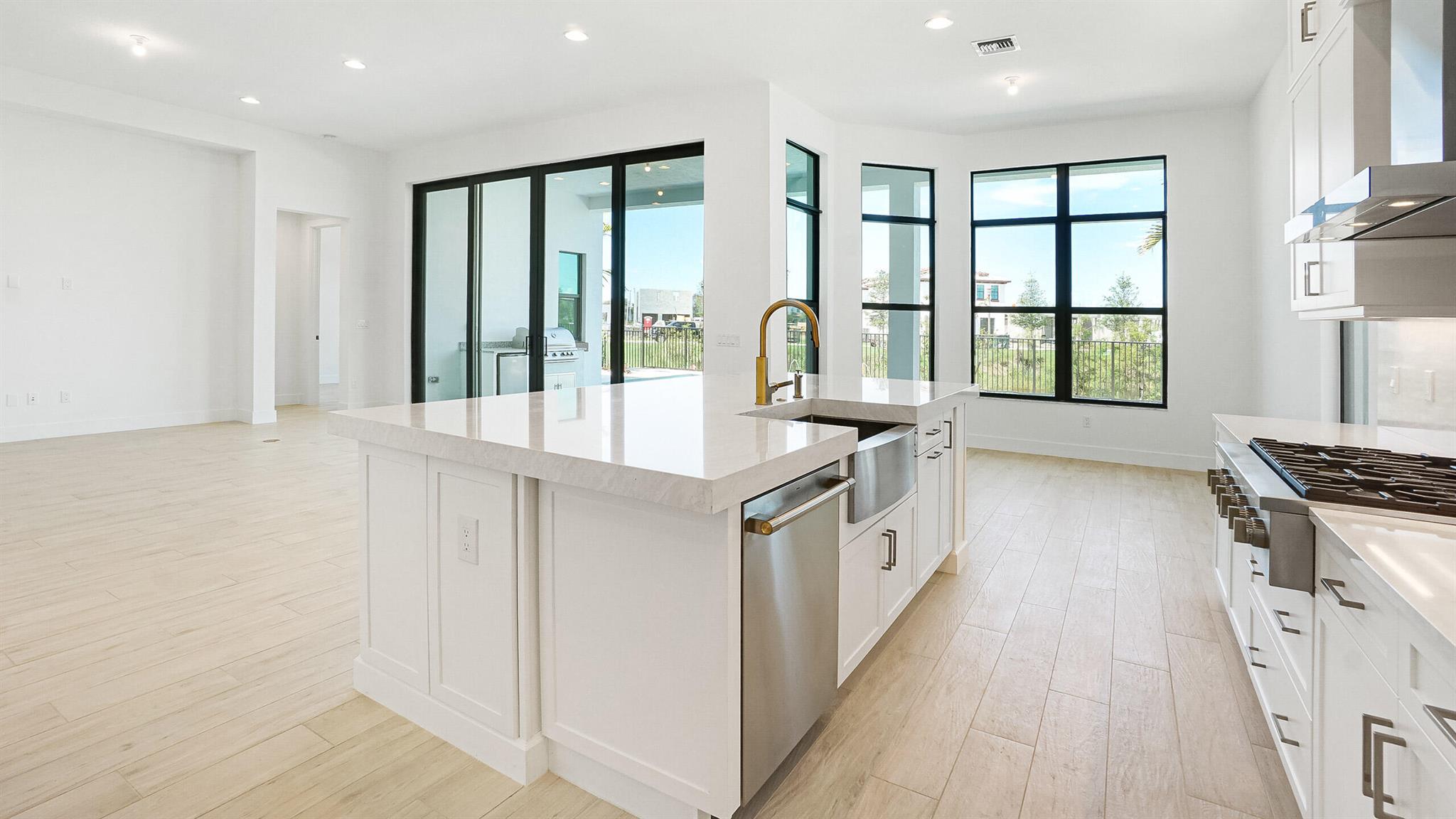 ALTON NEIGHBORHOOD - Residential