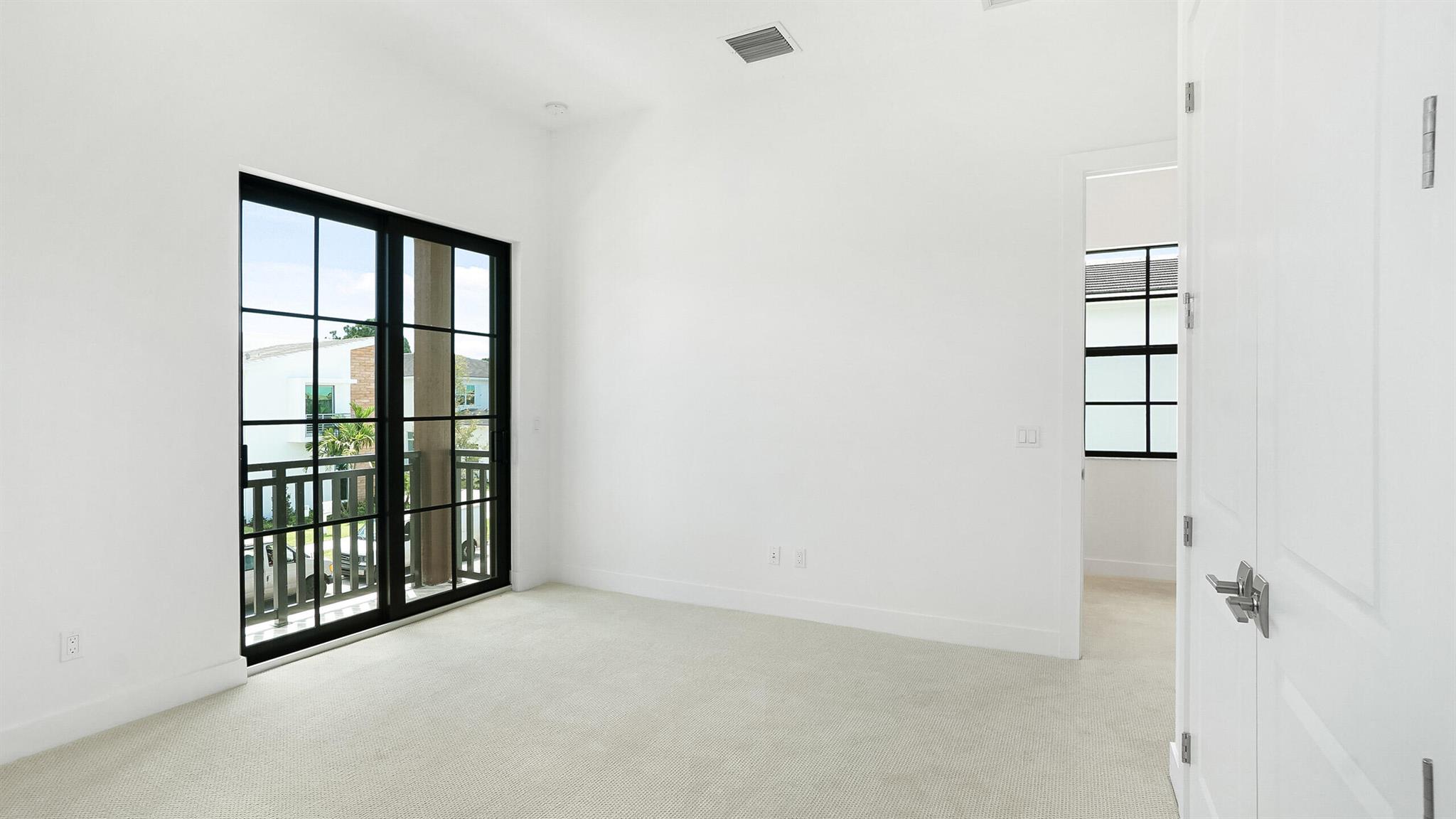 ALTON NEIGHBORHOOD - Residential