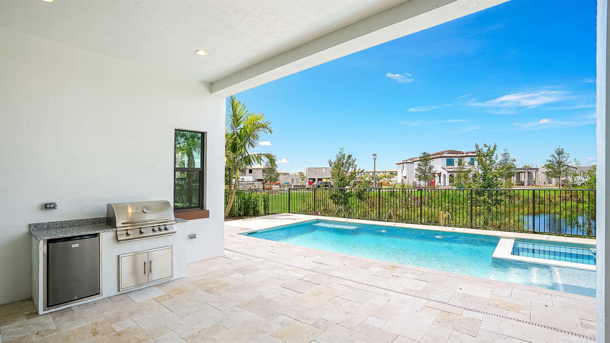 ALTON NEIGHBORHOOD - Residential