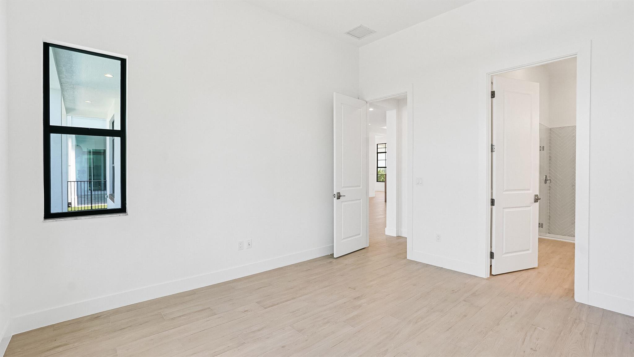 ALTON NEIGHBORHOOD - Residential