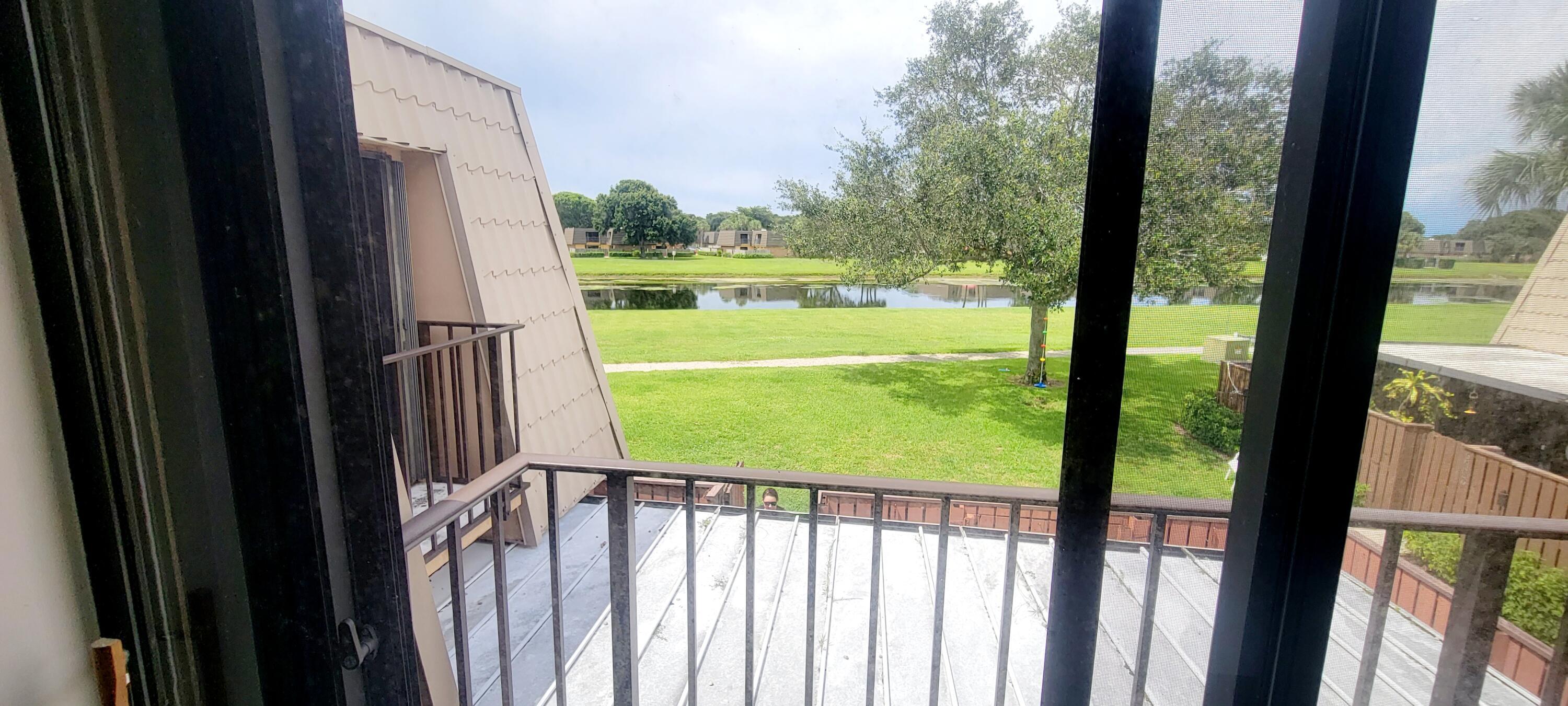 VILLAGE OF SANDALWOOD LAKES SOUTH - Residential