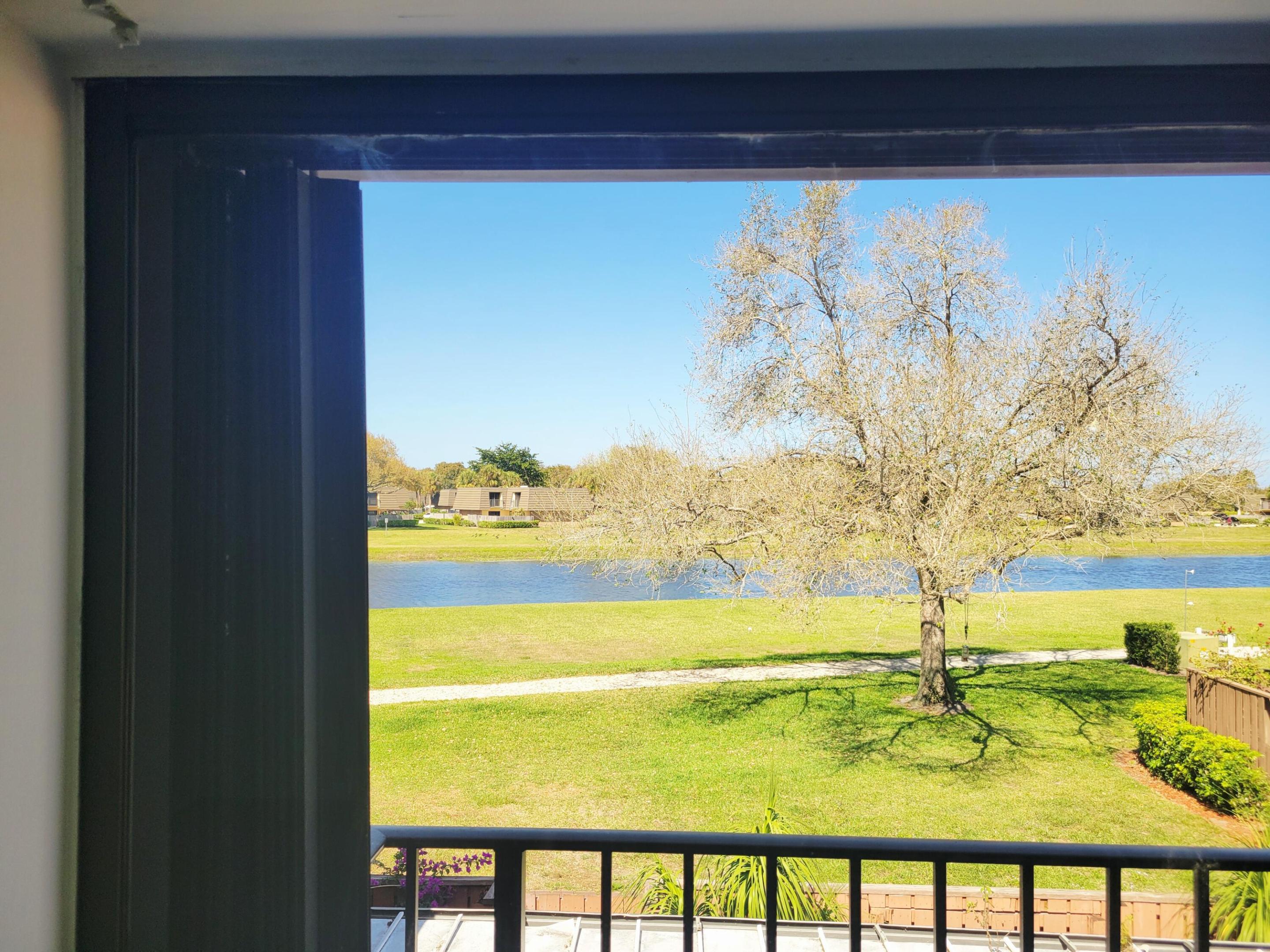 VILLAGE OF SANDALWOOD LAKES SOUTH - Residential