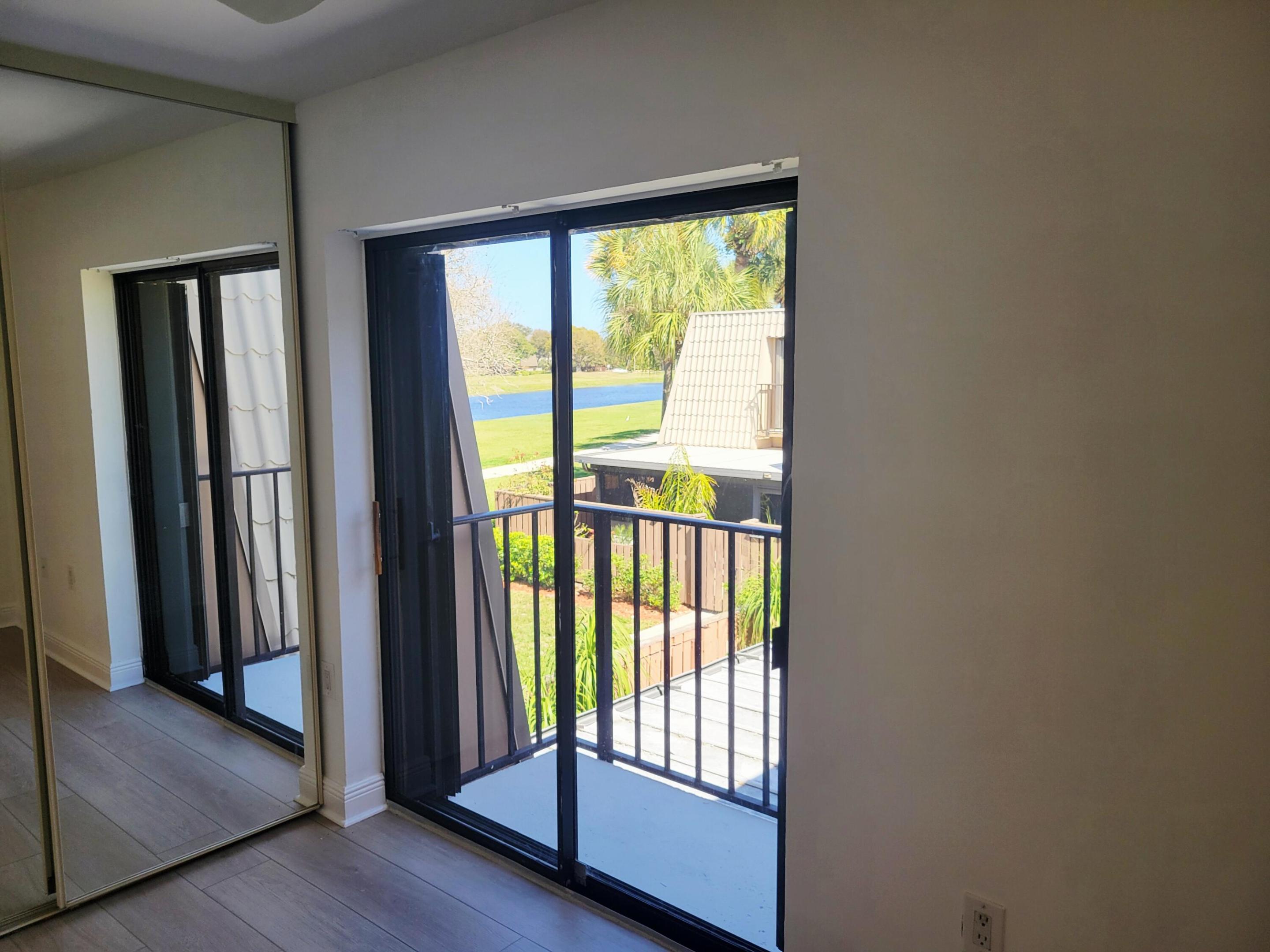 VILLAGE OF SANDALWOOD LAKES SOUTH - Residential