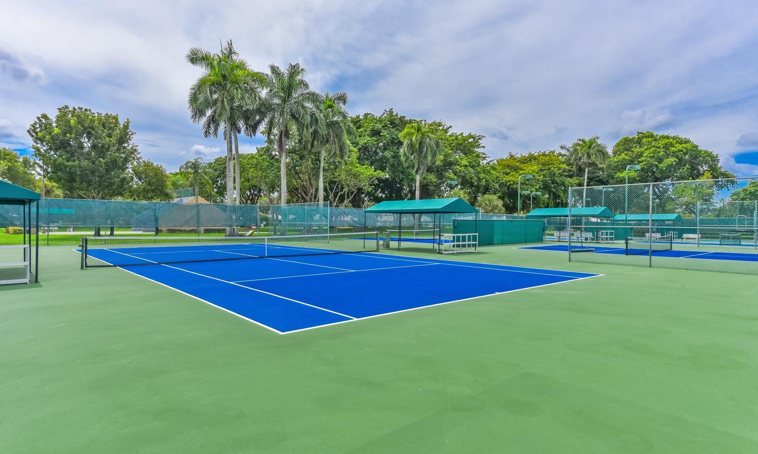 WHISPER WALK SEC D CONDO - Residential
