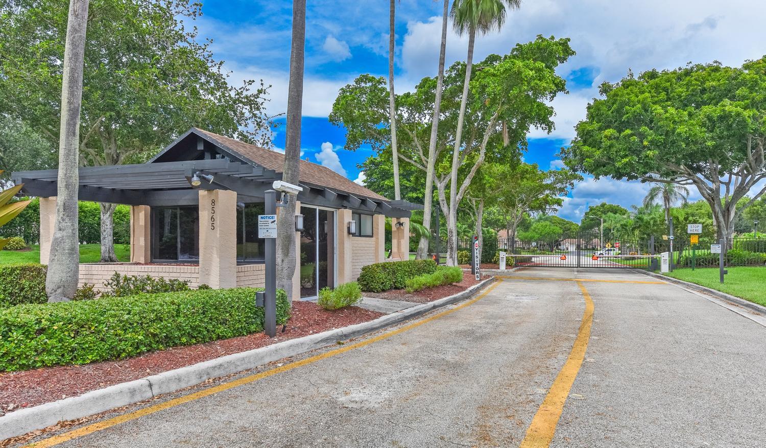 WHISPER WALK SEC D CONDO - Residential