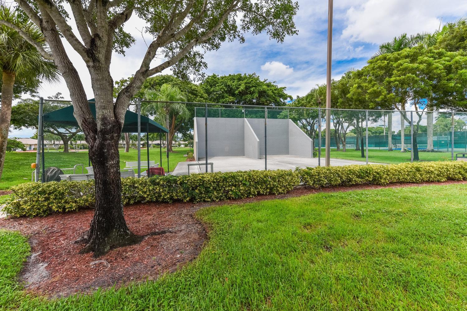 WHISPER WALK SEC D CONDO - Residential
