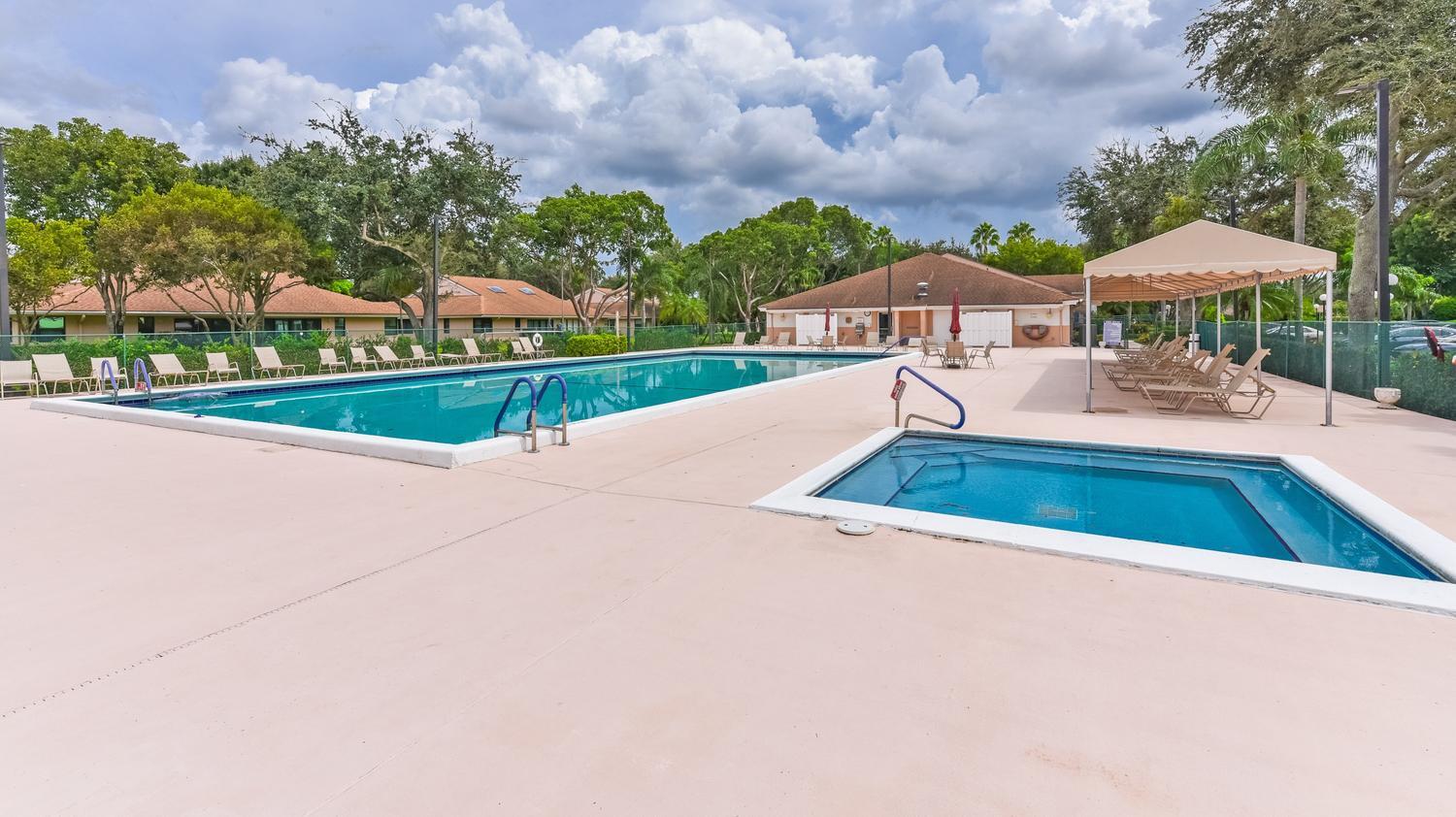 WHISPER WALK SEC D CONDO - Residential