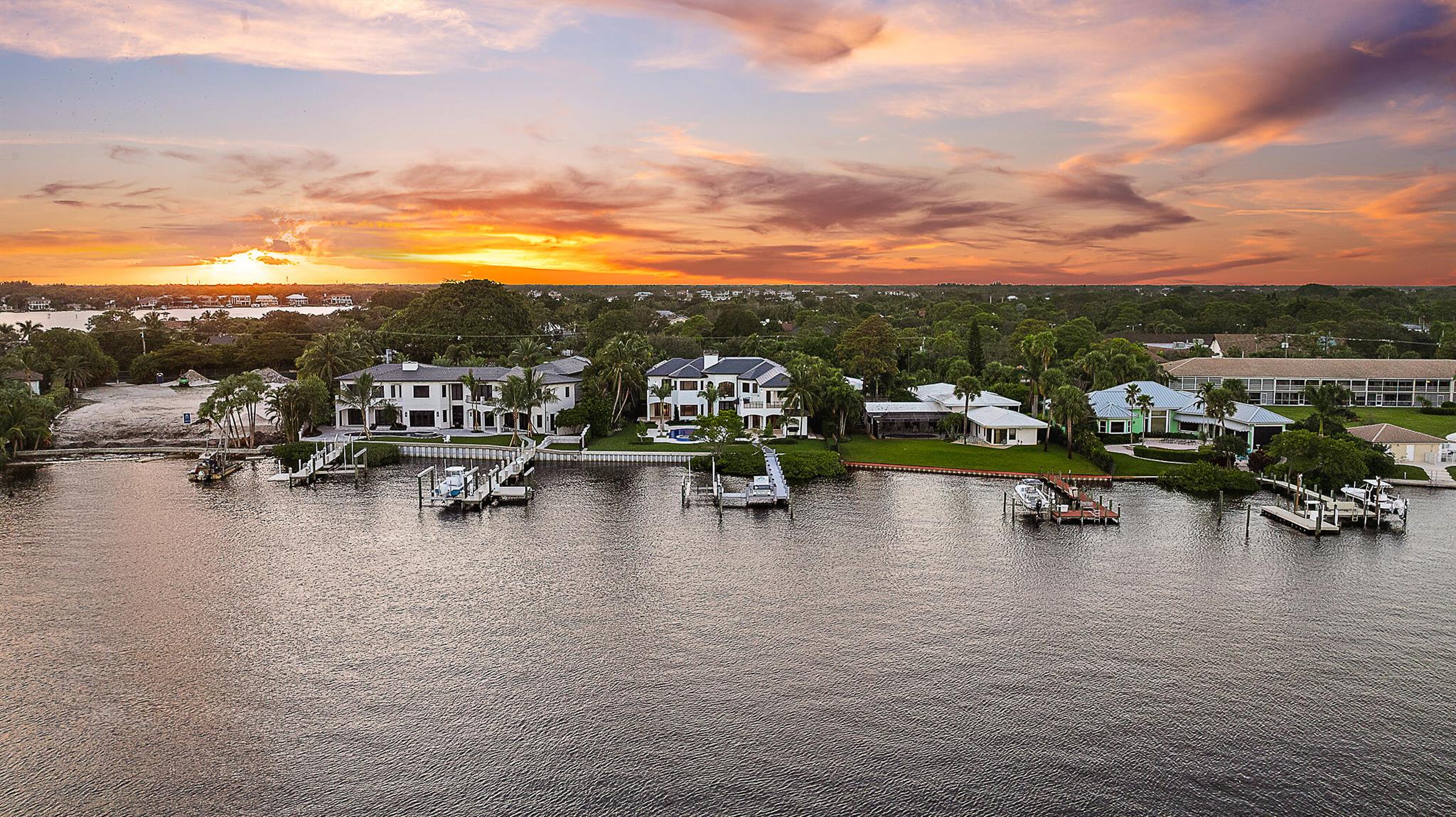 Anchorage Point - Residential