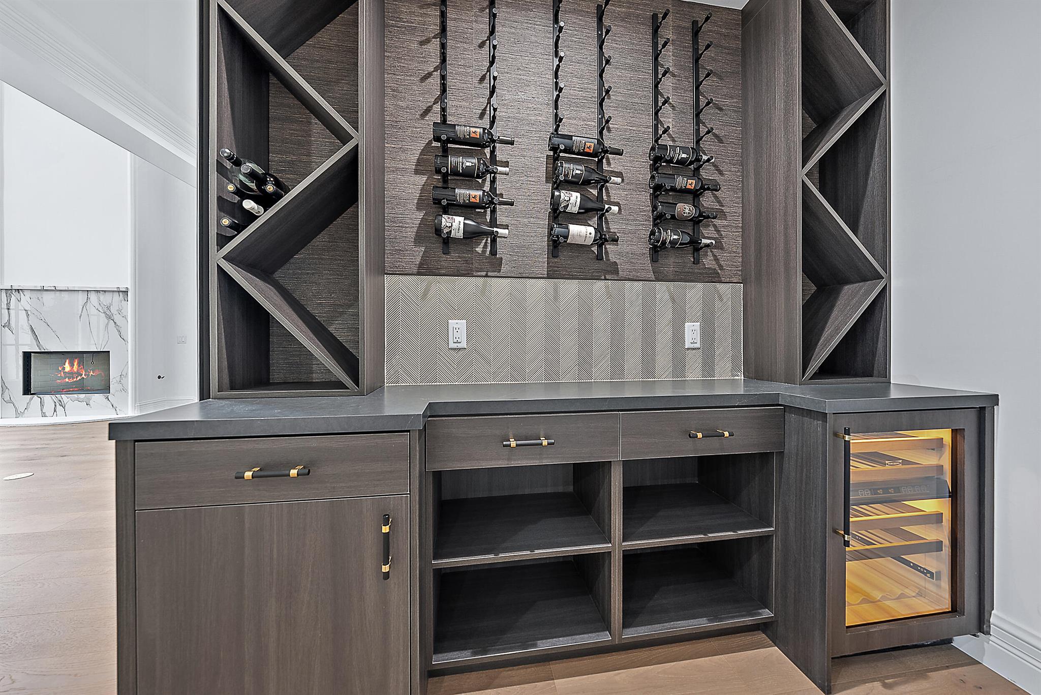 Anchorage Point - Residential