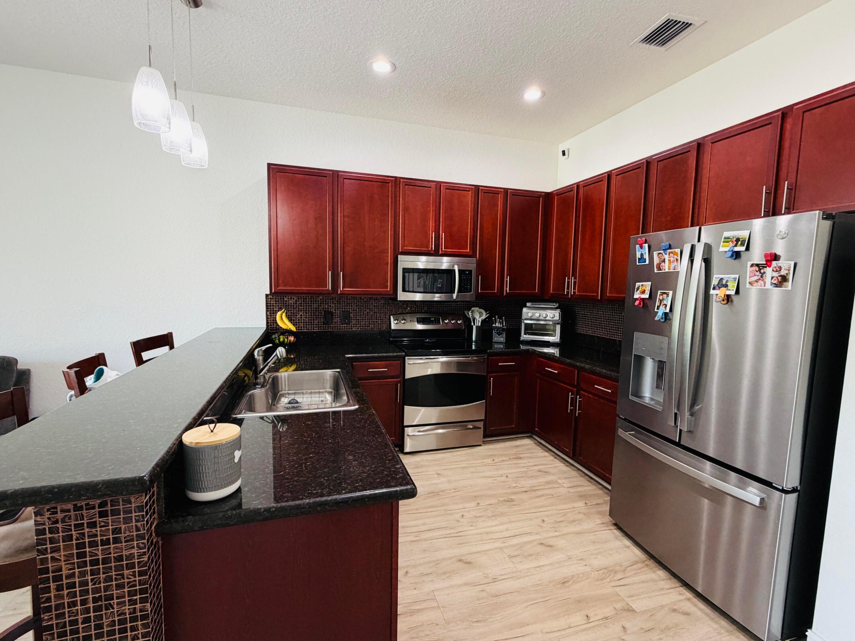 TRAILS AT CANYON 1 - Residential