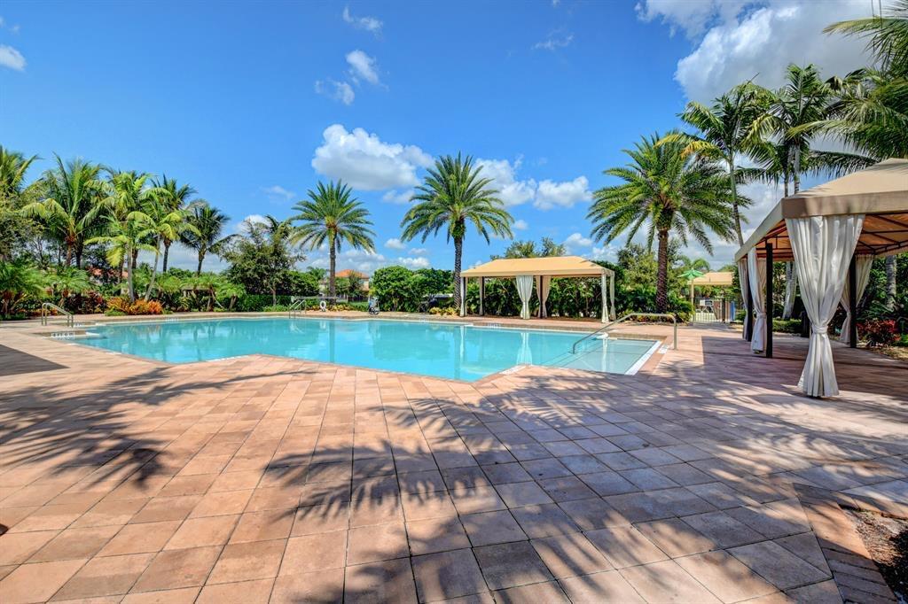 TRAILS AT CANYON 1 - Residential