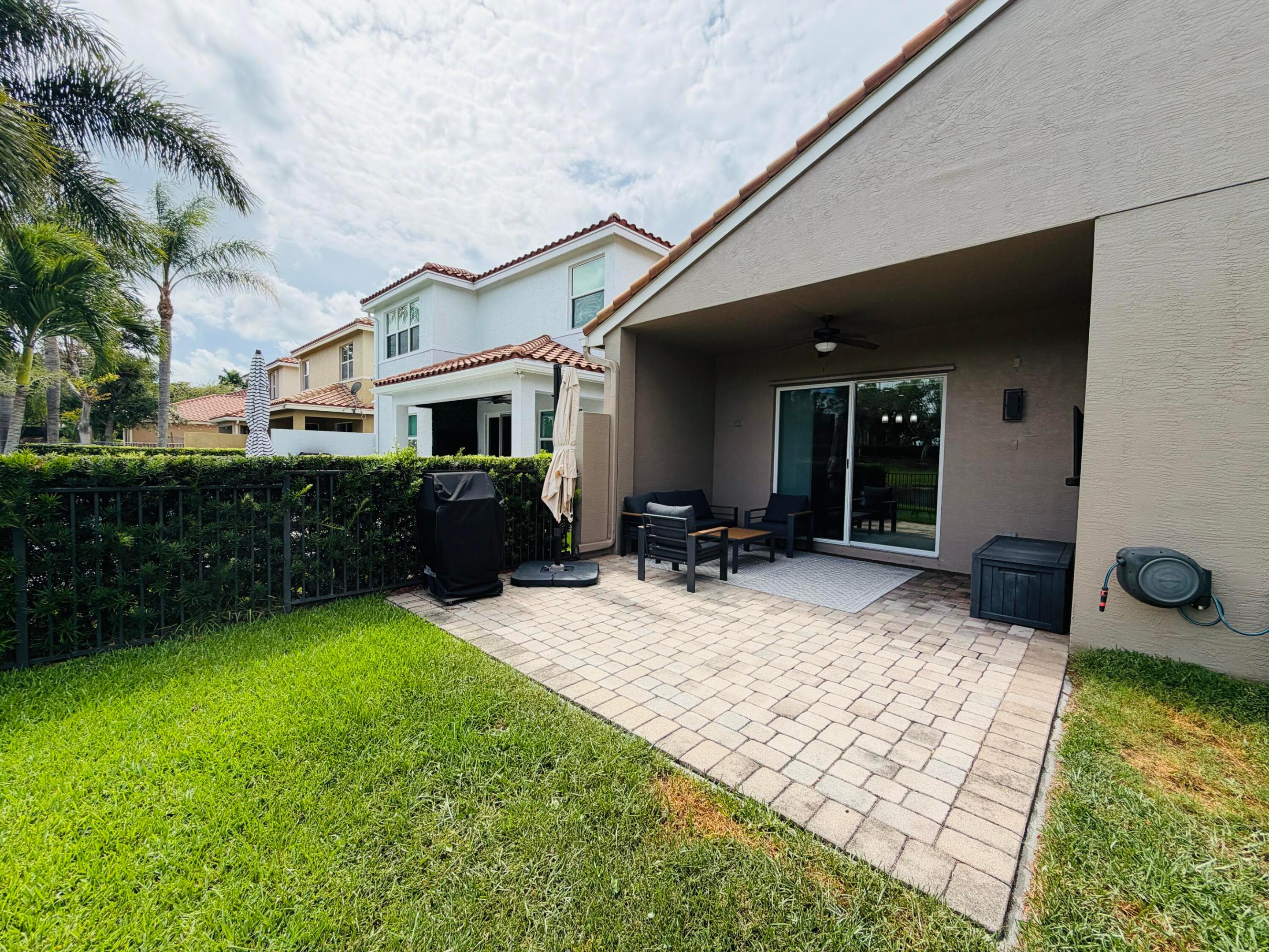TRAILS AT CANYON 1 - Residential