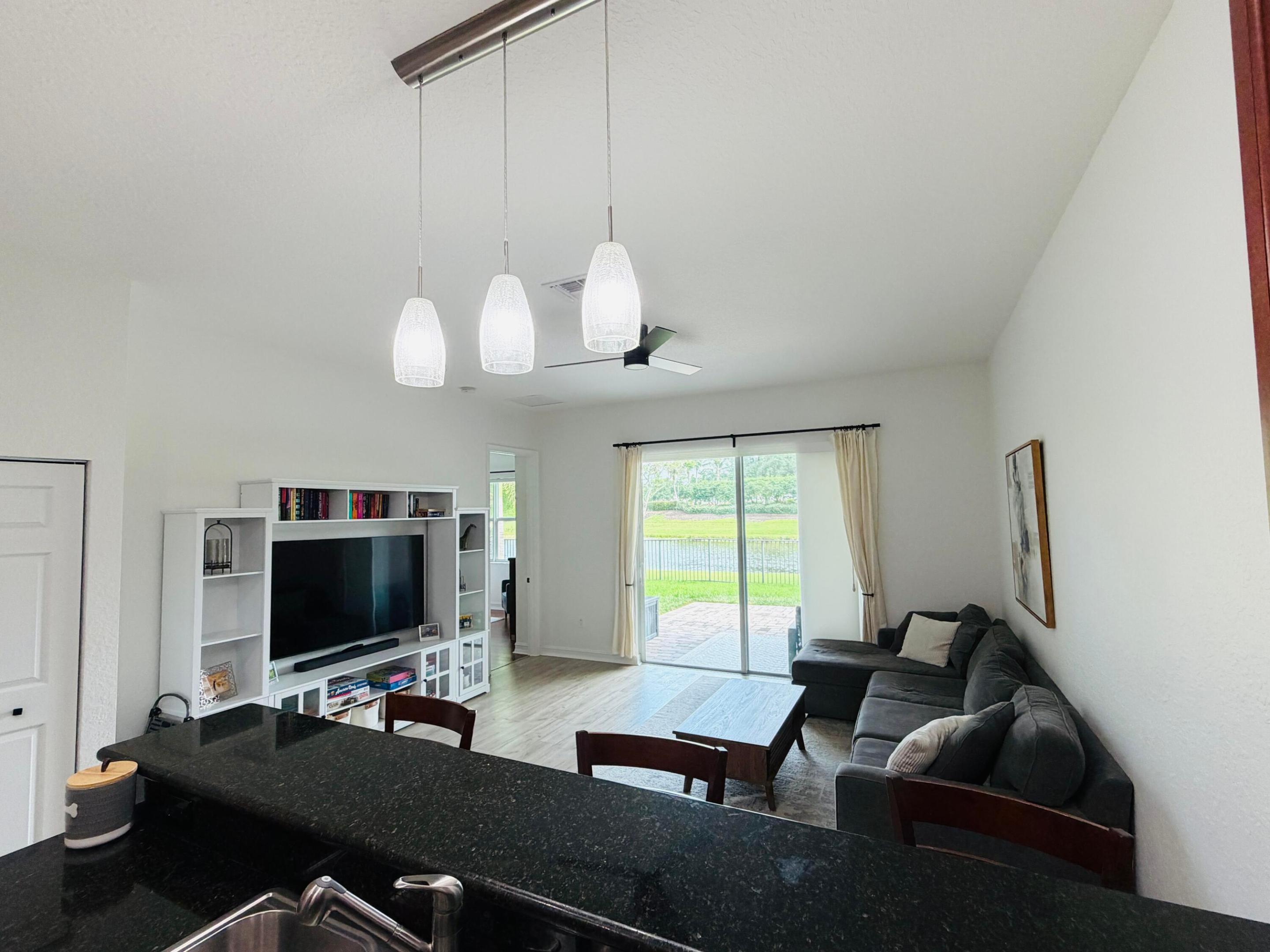 TRAILS AT CANYON 1 - Residential