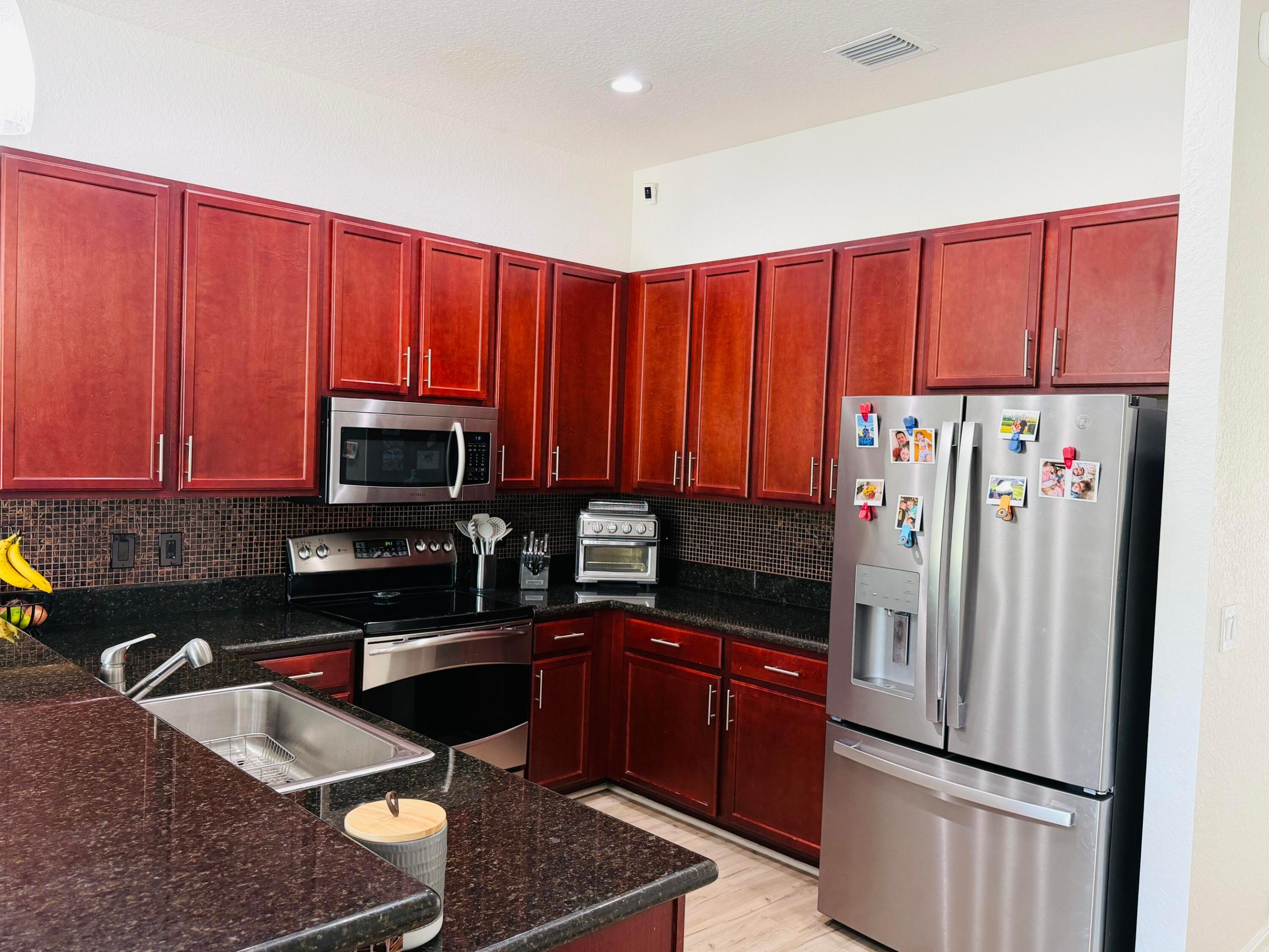 TRAILS AT CANYON 1 - Residential