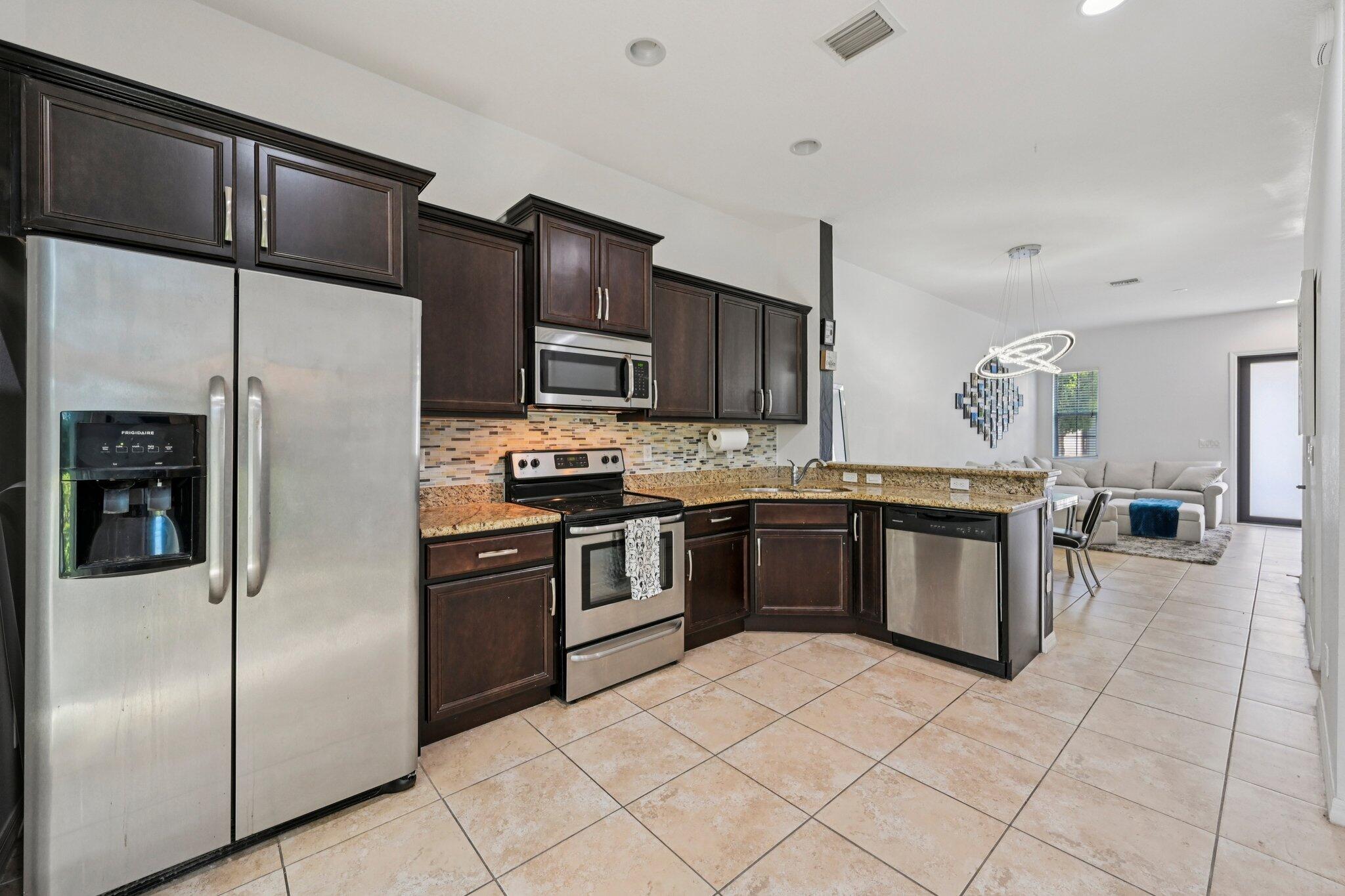 ESTATES AT HERITAGE CLUB PUD 1 - Residential