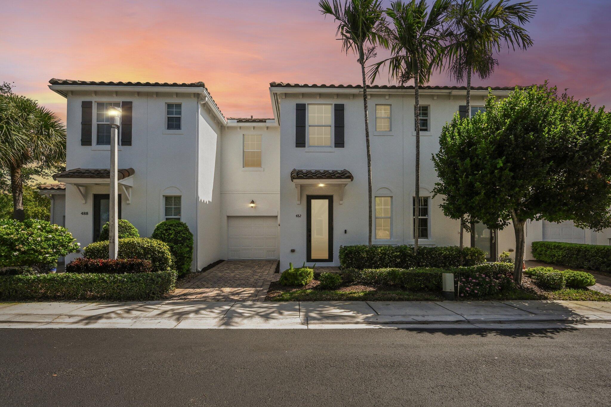 ESTATES AT HERITAGE CLUB PUD 1 - Residential