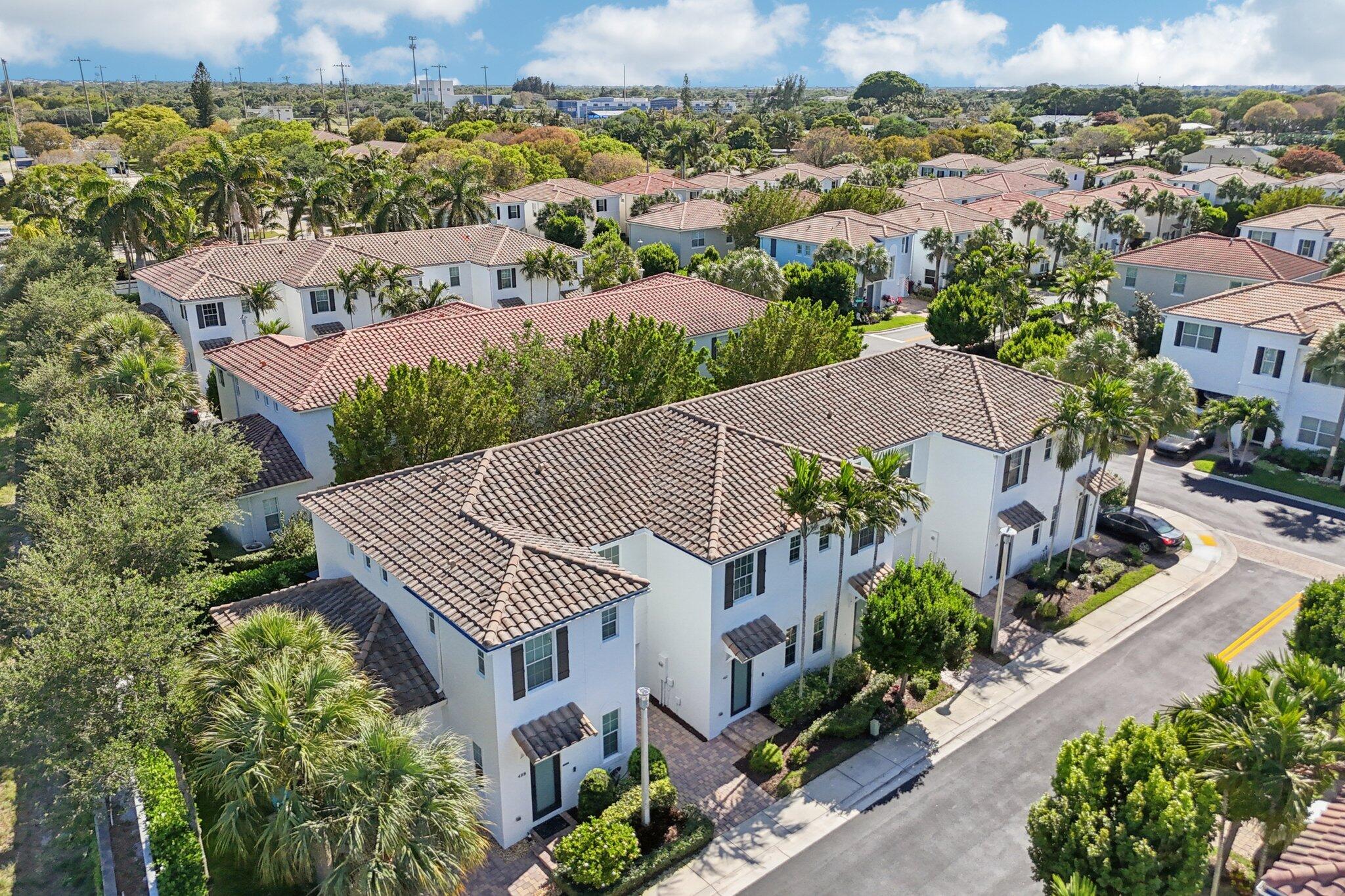 ESTATES AT HERITAGE CLUB PUD 1 - Residential