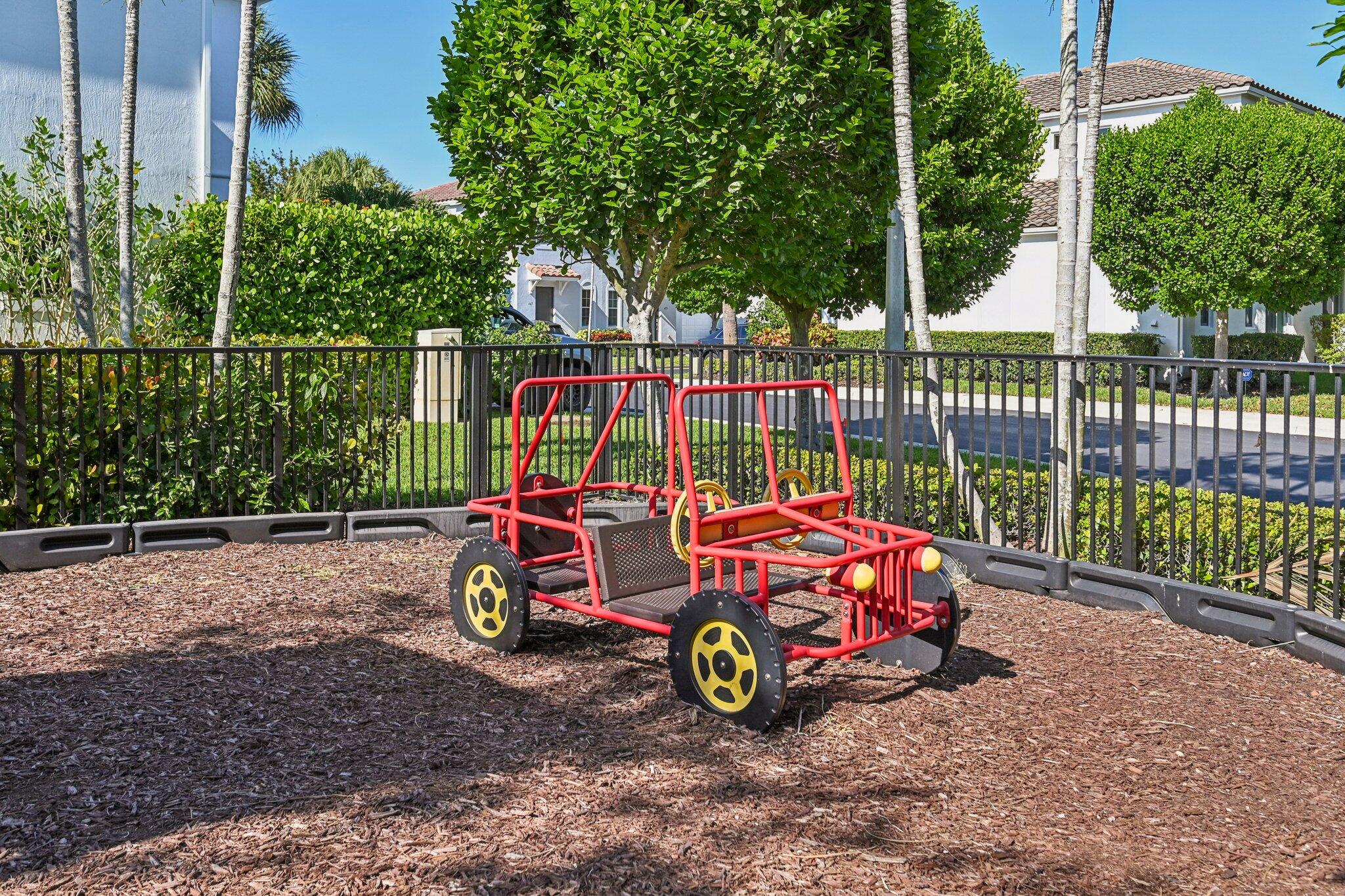 ESTATES AT HERITAGE CLUB PUD 1 - Residential