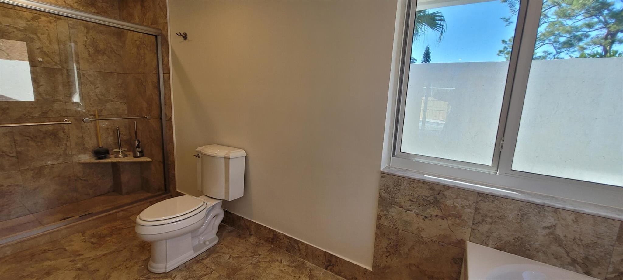 SUGAR POND MANOR OF WELLI - Residential Lease