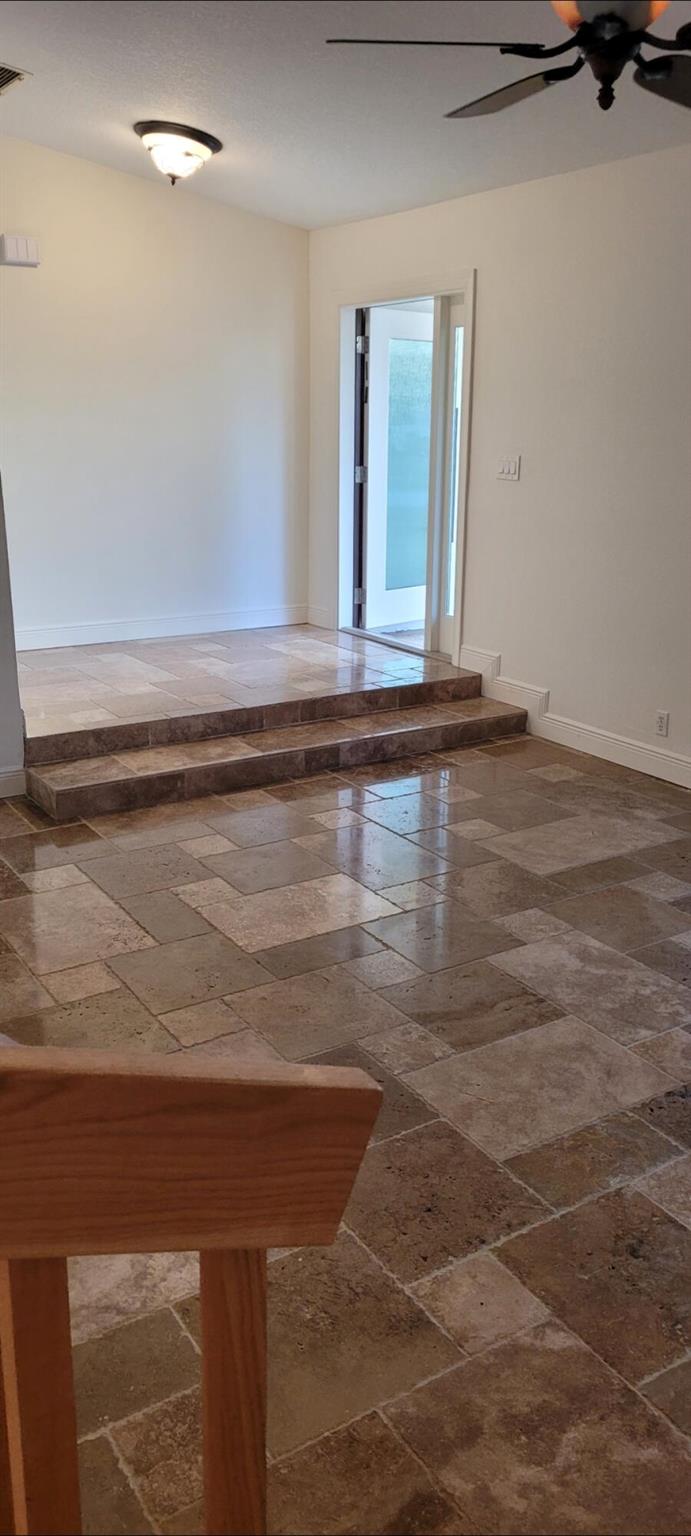 SUGAR POND MANOR OF WELLI - Residential Lease