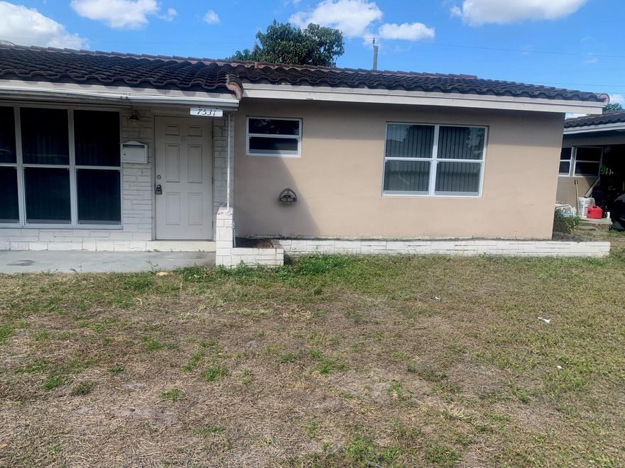 Updated 2-bedroom 2-bathroom single family home in a great location. Beautiful, updated kitchen with granite countertops, new white cabinets and new stainless-steel appliances. Freshly painted, No carpet, tile flooring throughout. Large fully fenced yard with paver patio. Impact windows and doors. Newer roof. Easy to show.