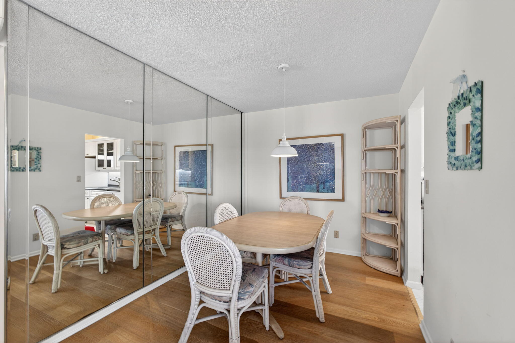 VILLAS ON THE OCEAN - Residential