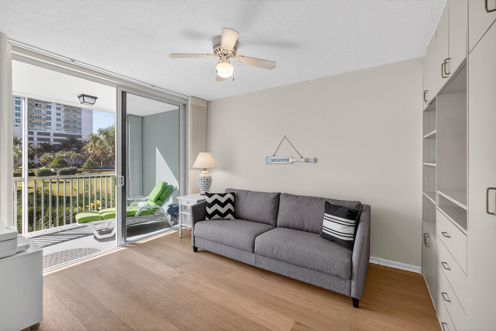 VILLAS ON THE OCEAN - Residential