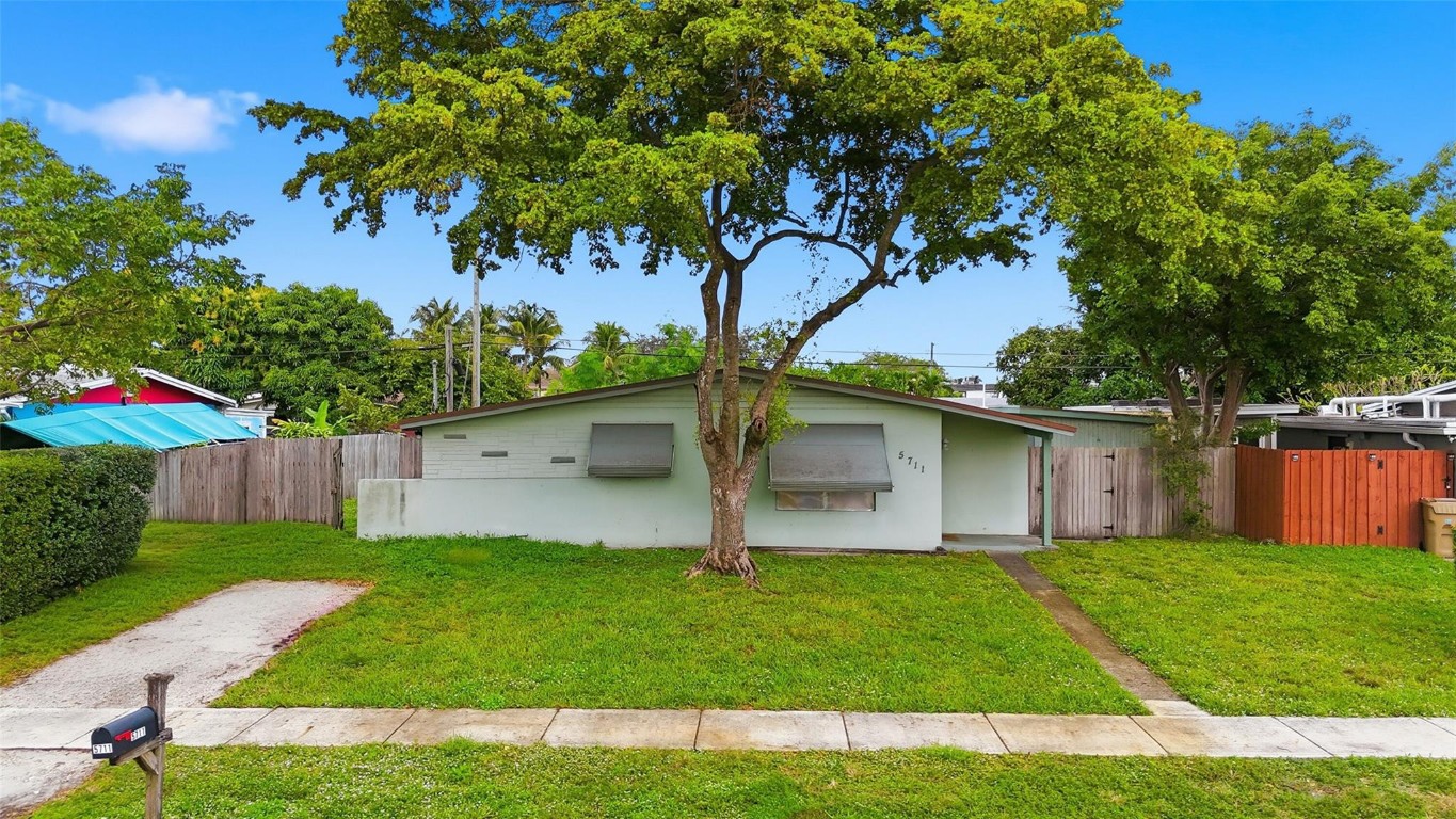 Playland Village Sec 3 51 - Residential