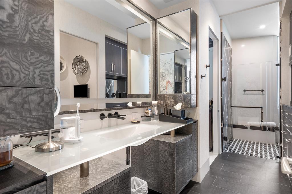 ST ANDREWS COUNTRY CLUB - Residential