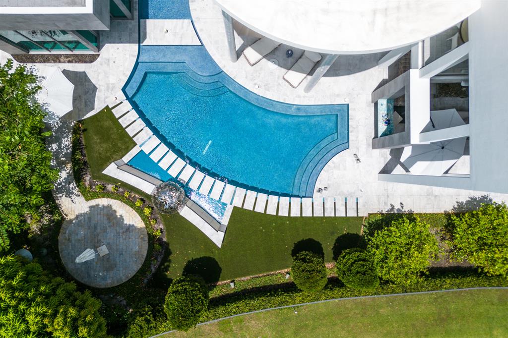 ST ANDREWS COUNTRY CLUB - Residential