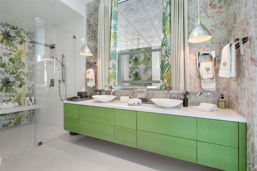 ST ANDREWS COUNTRY CLUB - Residential