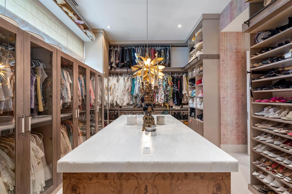 ST ANDREWS COUNTRY CLUB - Residential