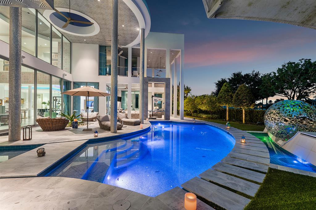 ST ANDREWS COUNTRY CLUB - Residential