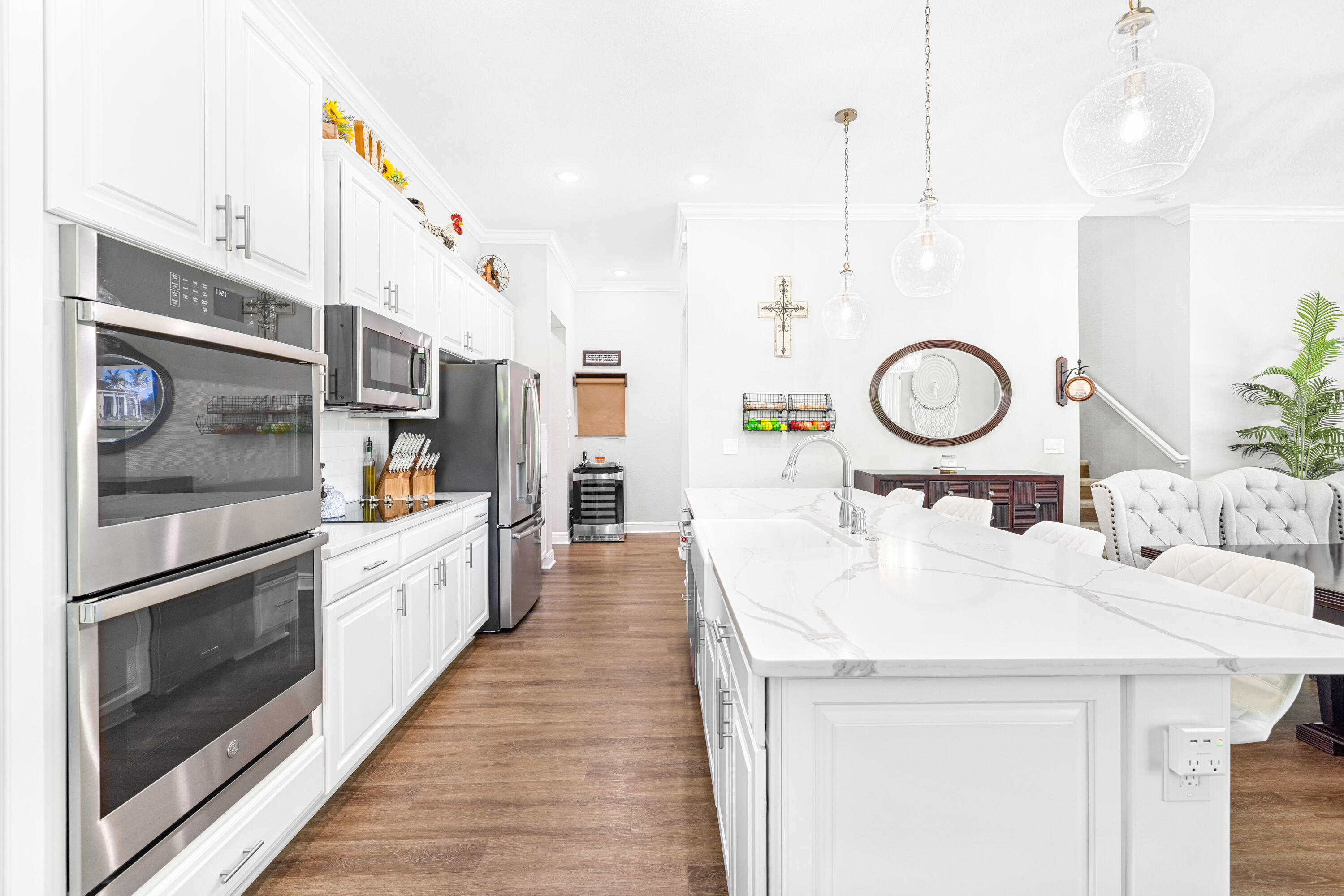 BANYAN BAY - Residential