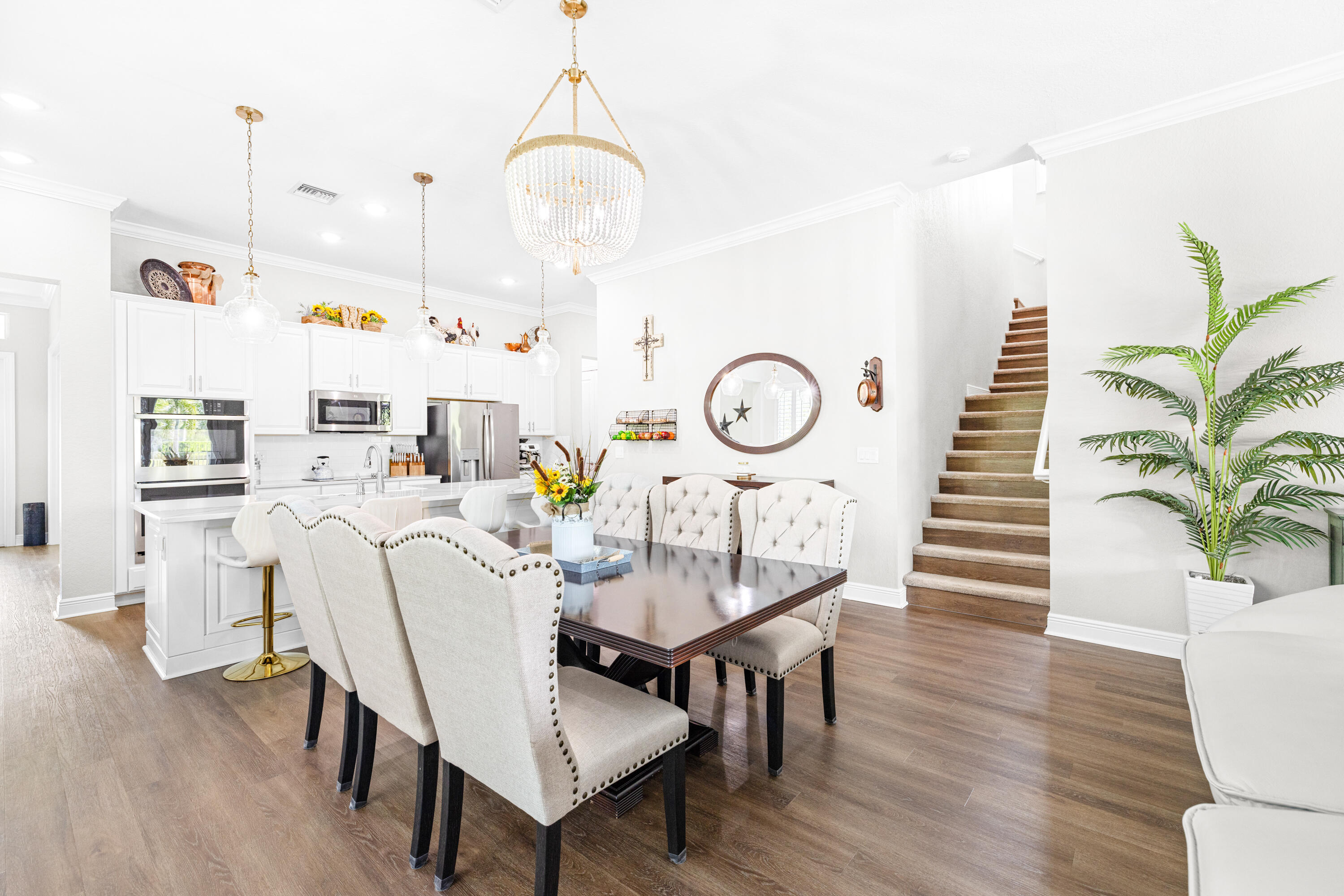 BANYAN BAY - Residential