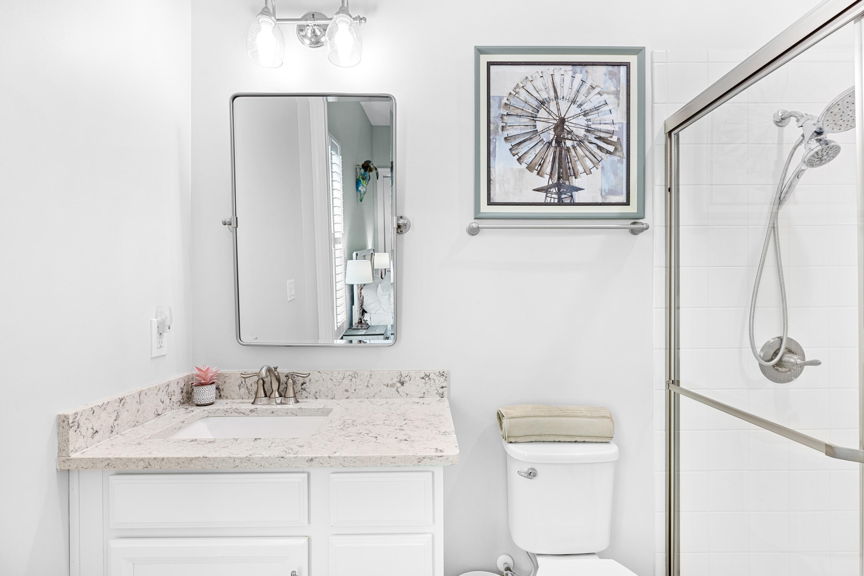 BANYAN BAY - Residential