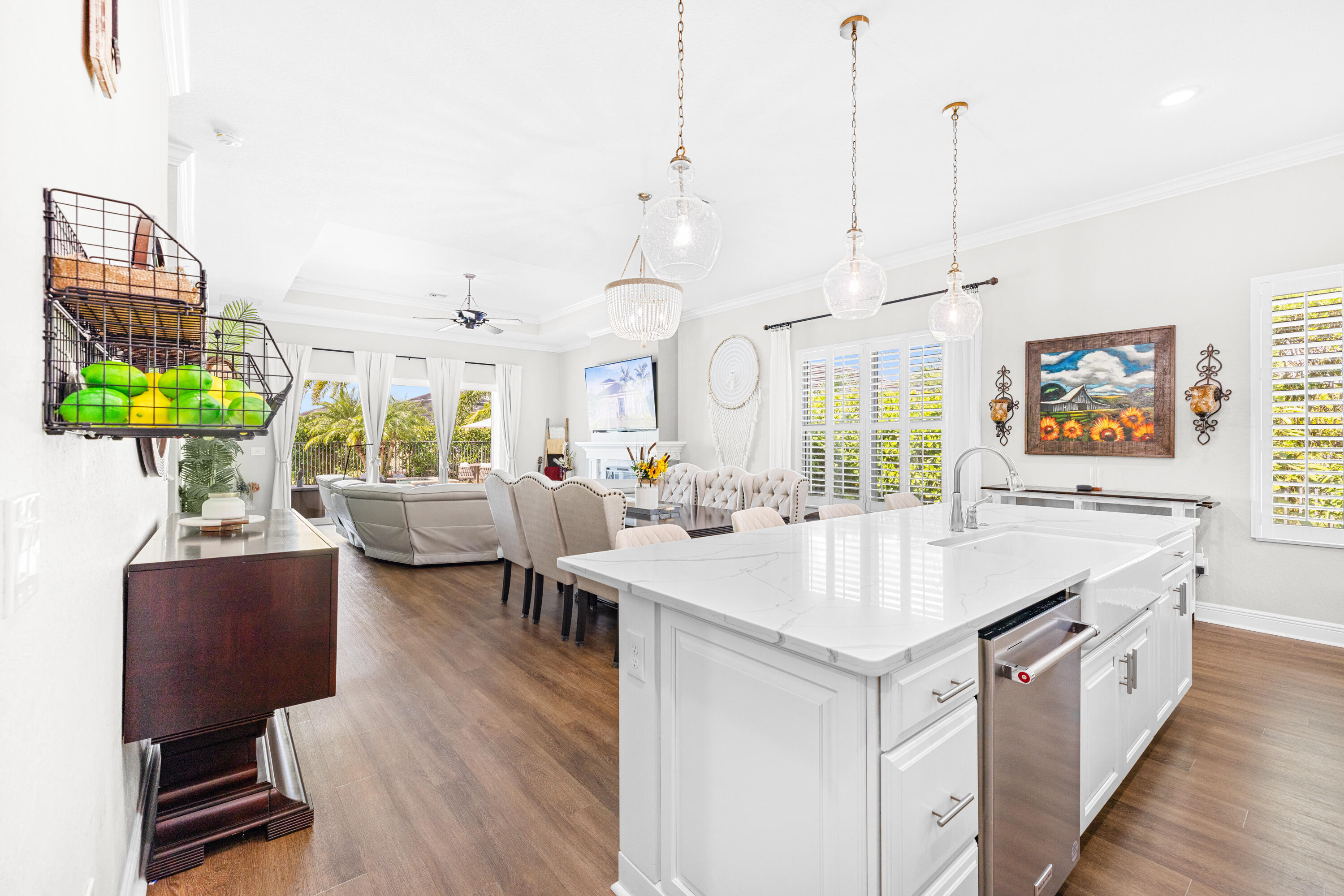 BANYAN BAY - Residential