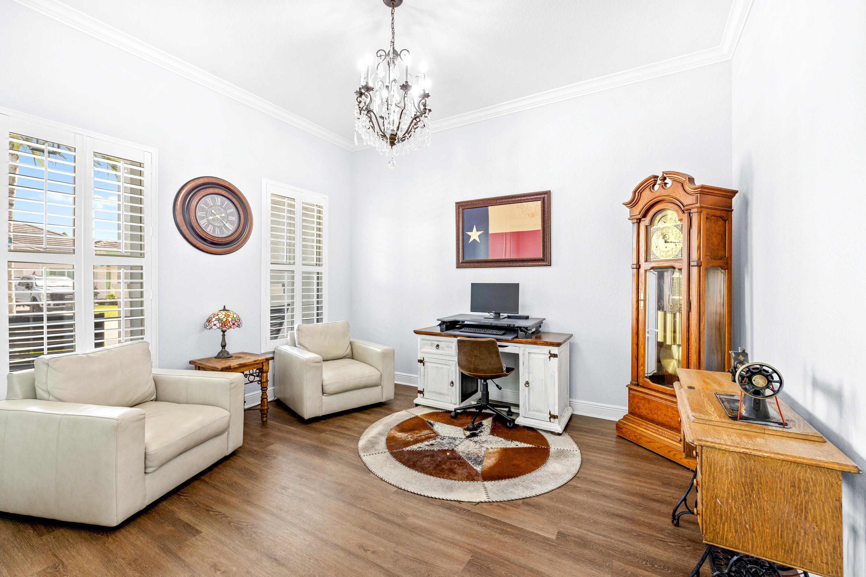 BANYAN BAY - Residential