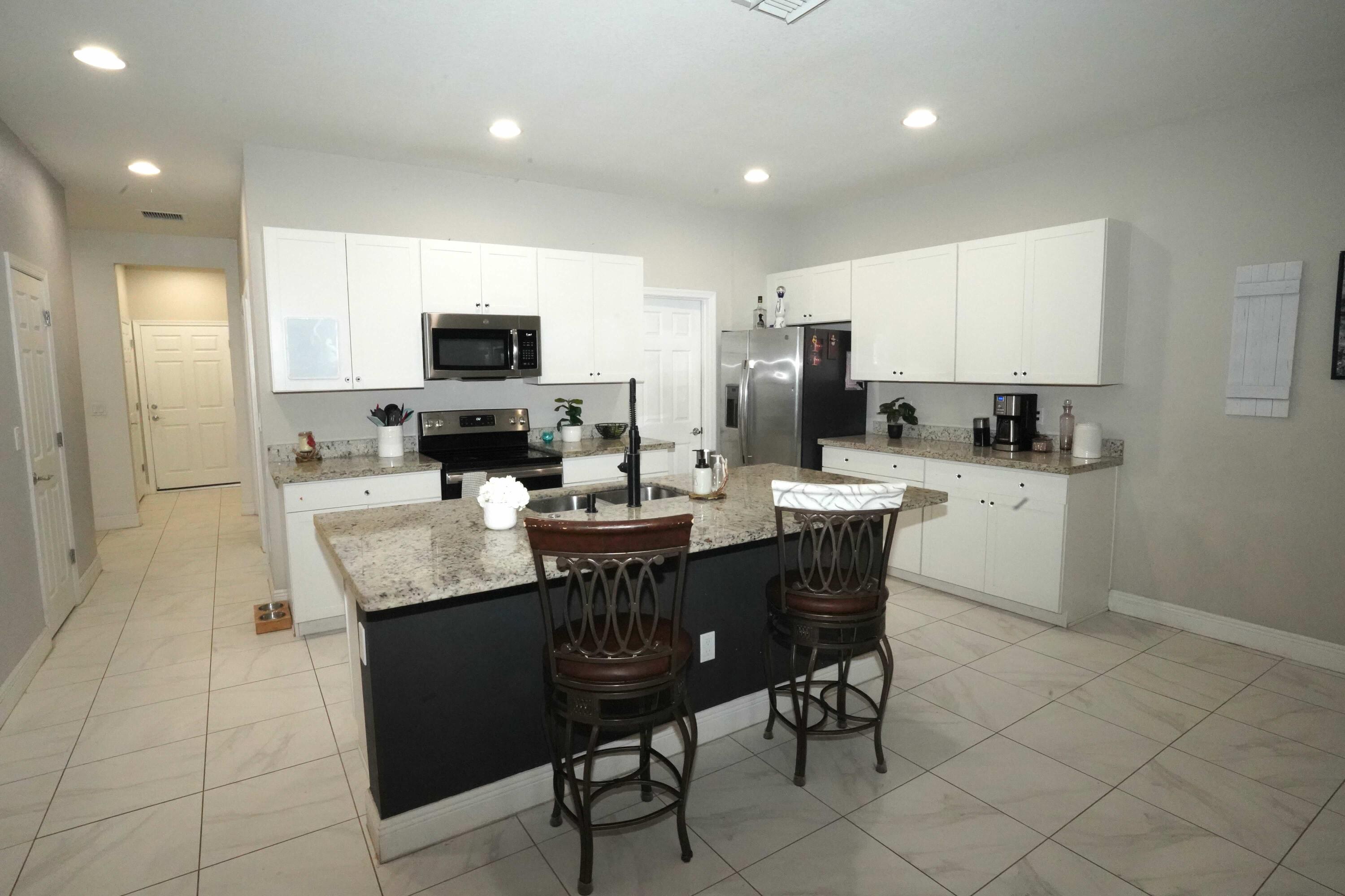 VIZCAYA FALLS PLAT 1 - Residential