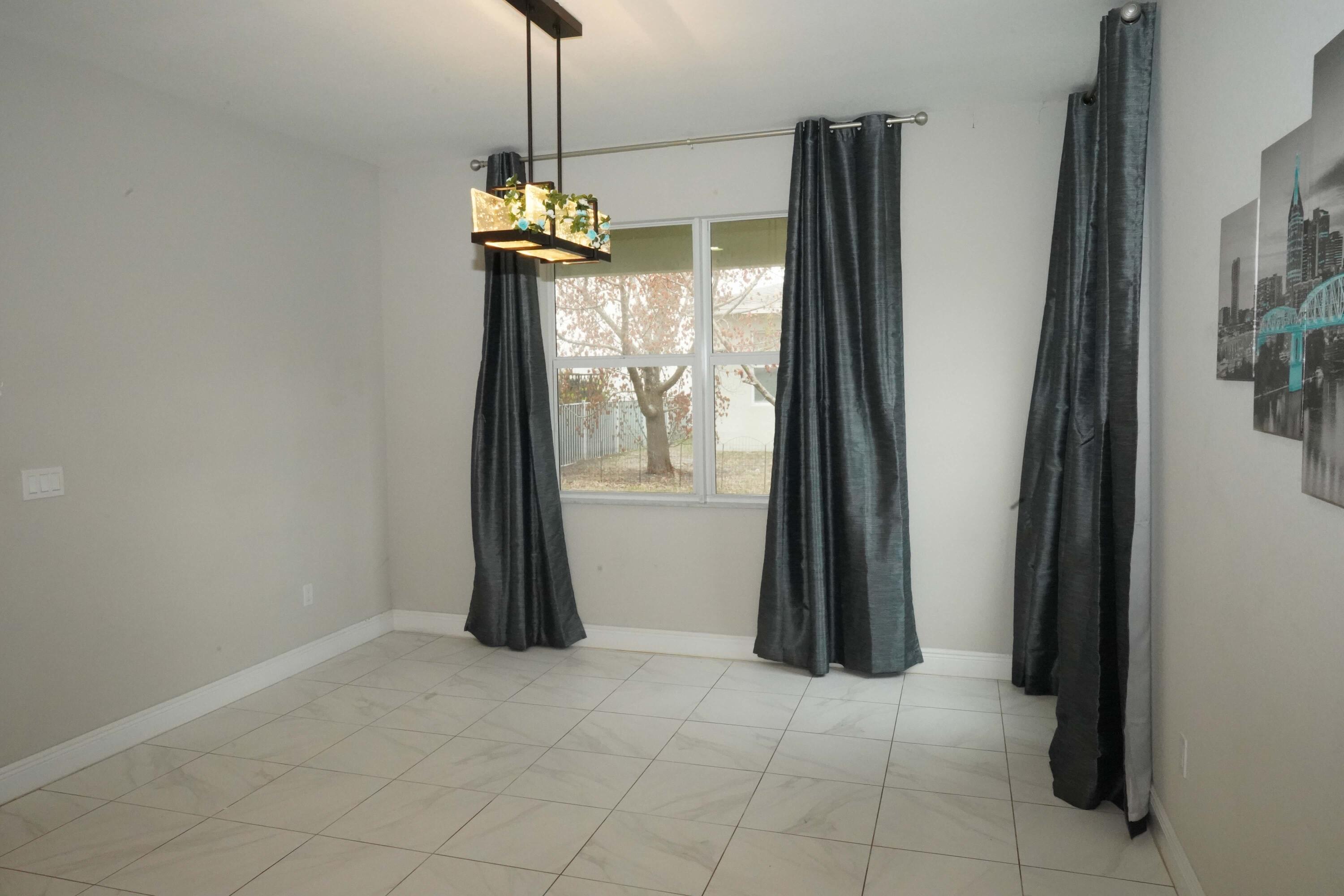 VIZCAYA FALLS PLAT 1 - Residential