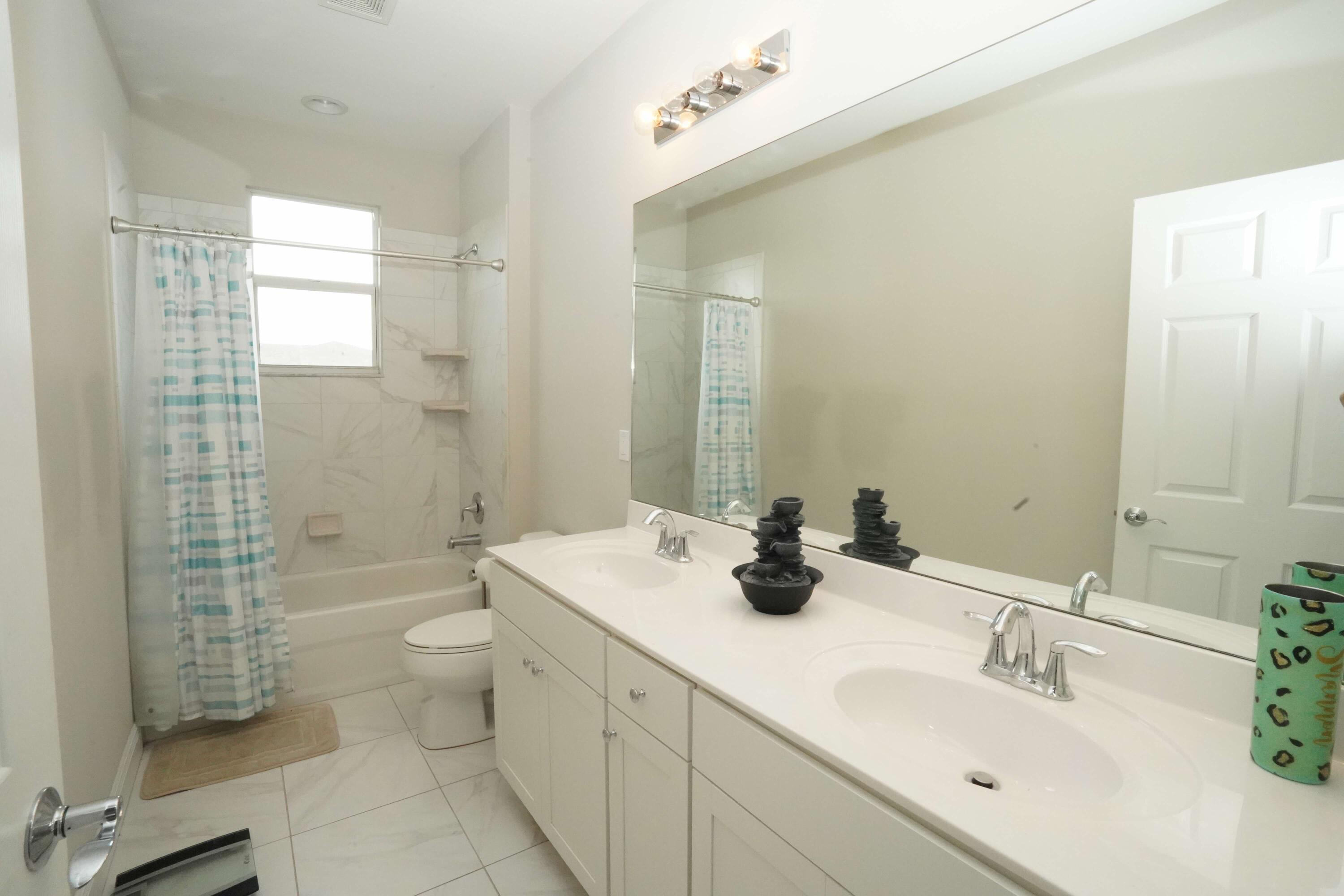 VIZCAYA FALLS PLAT 1 - Residential