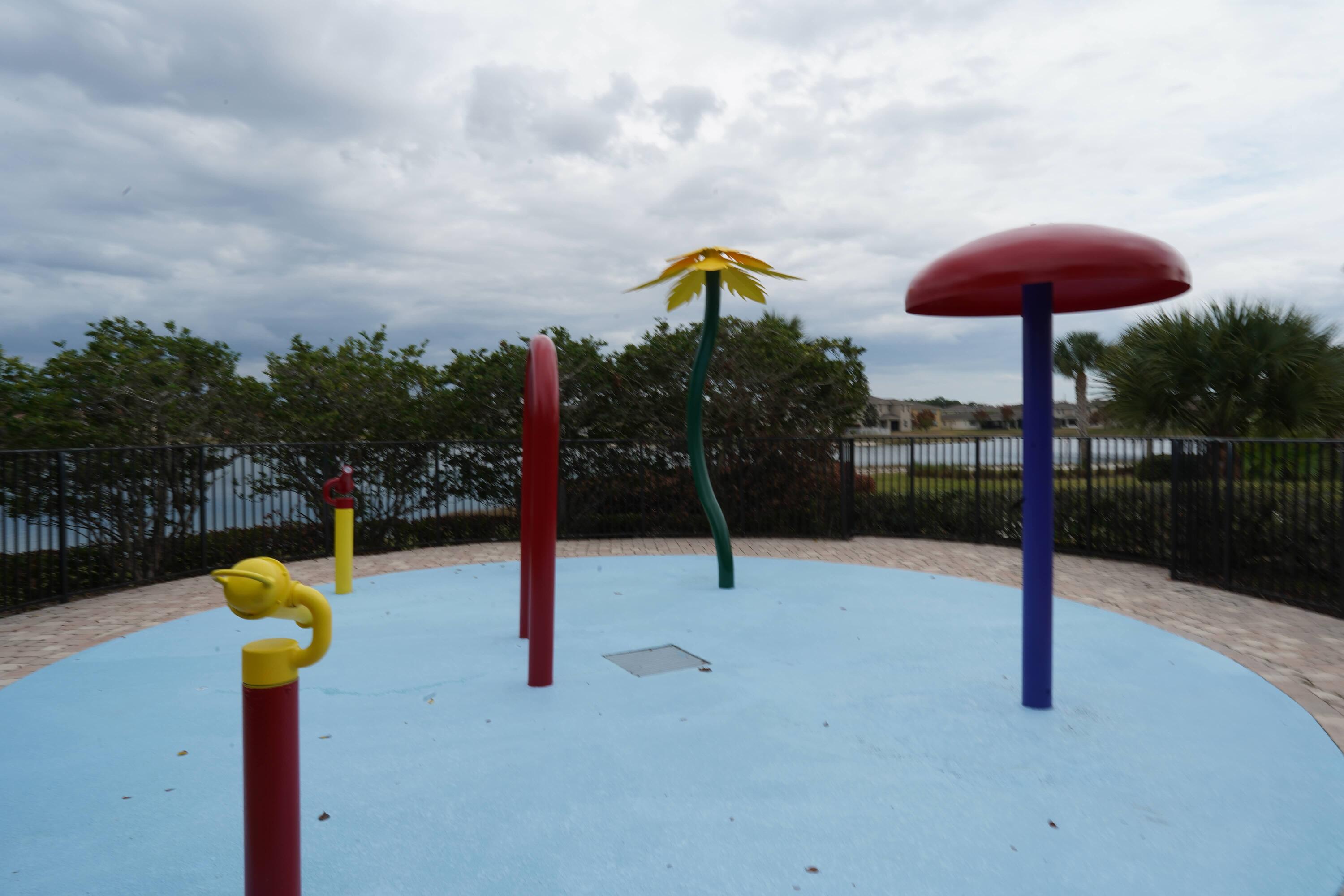 VIZCAYA FALLS PLAT 1 - Residential