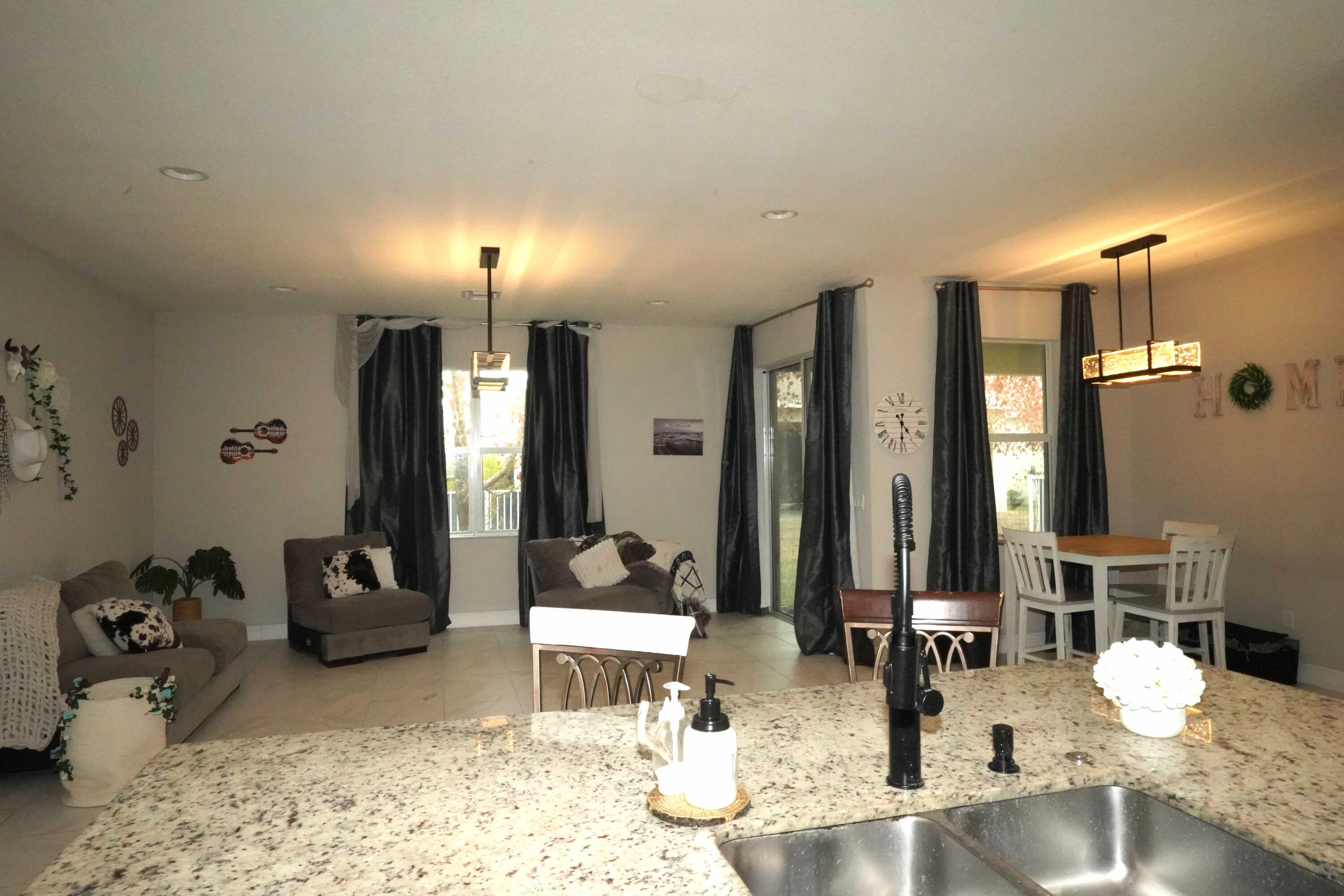 VIZCAYA FALLS PLAT 1 - Residential