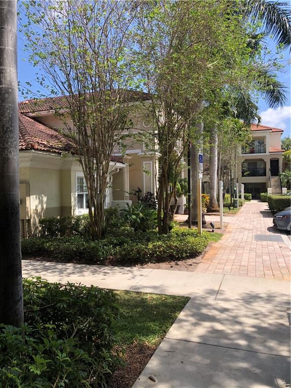 El-Ad Poinciana - Residential